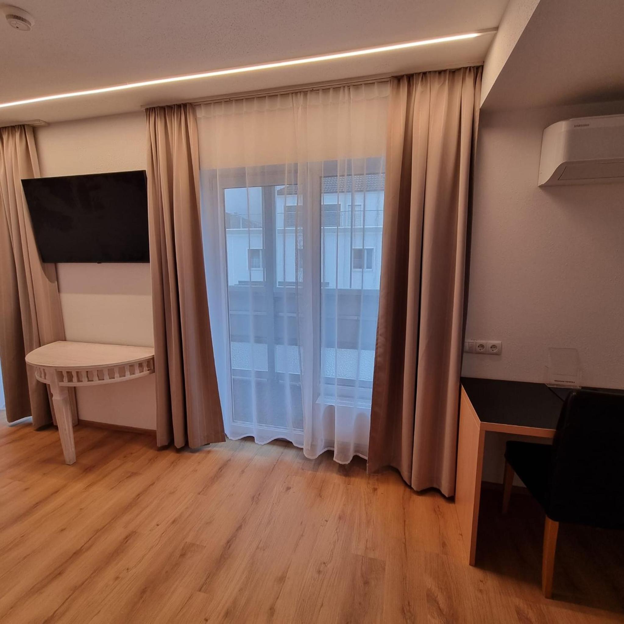 Hotel Central, photo 79