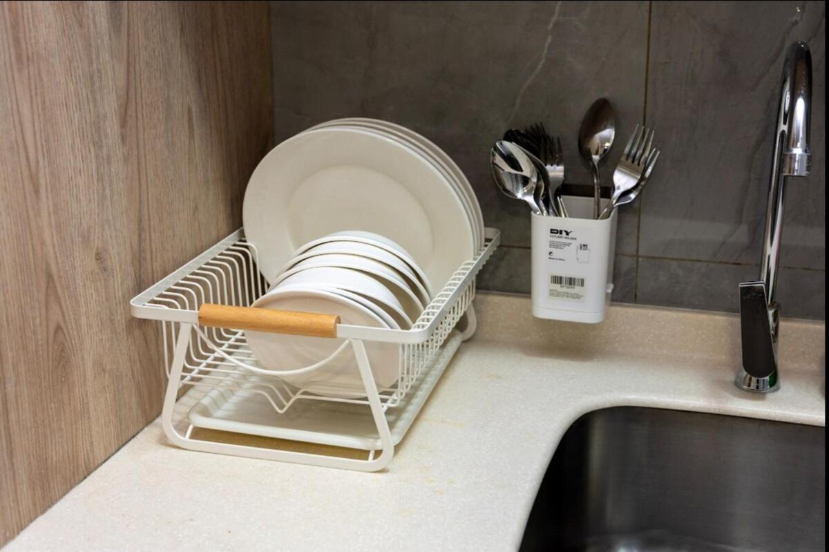 Imperio A2213A with Bathtub 3pax free Wifi Parking