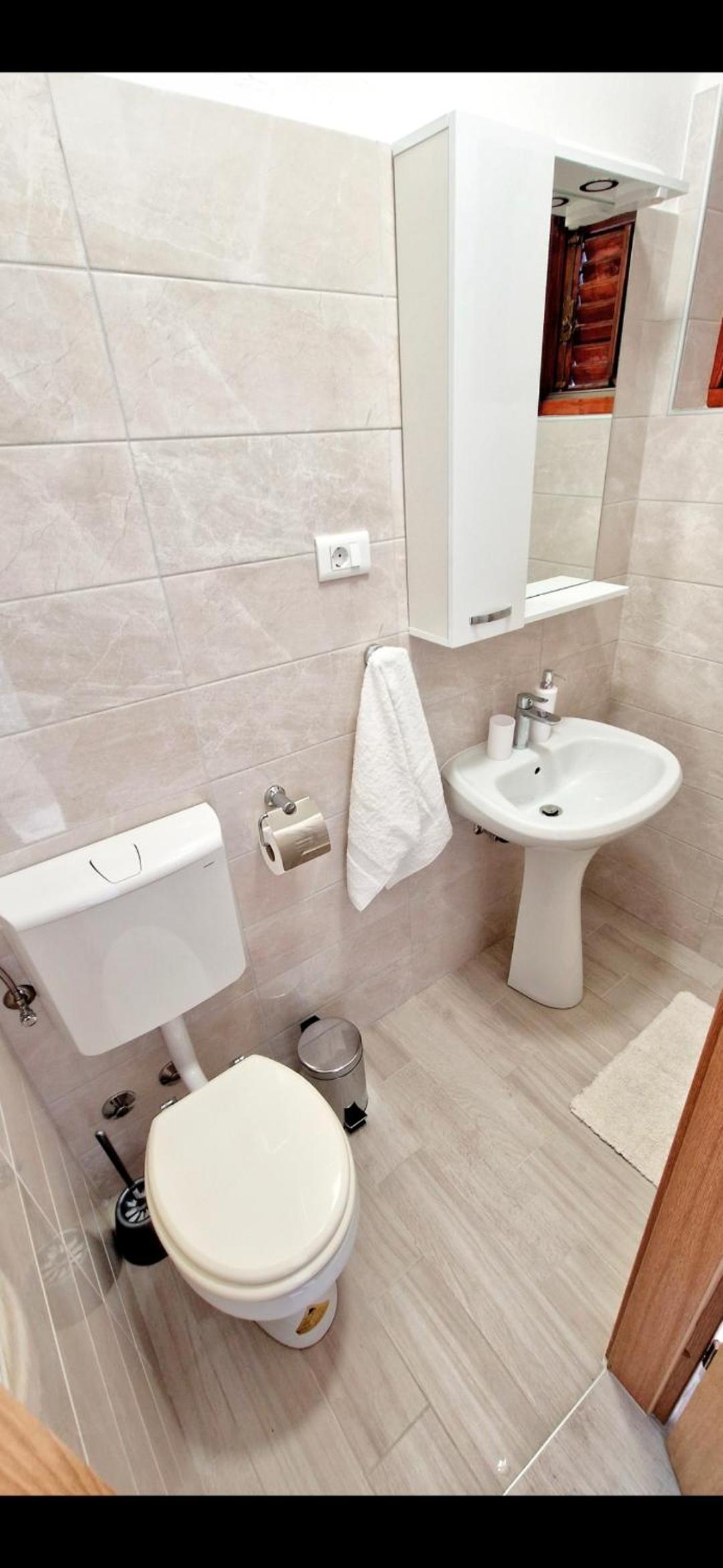 Apartmani Deniza 2 guests