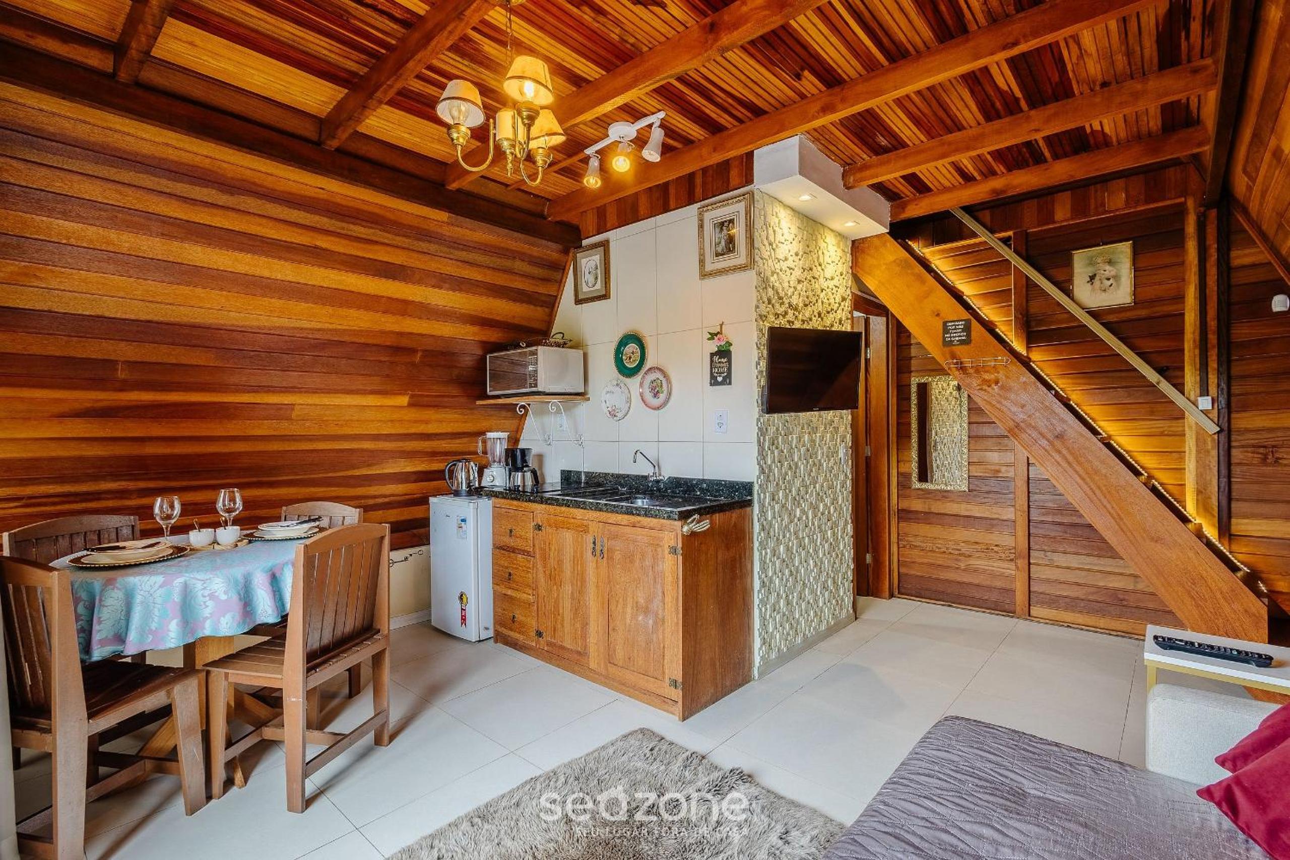 Fully equipped studios near Armação beach and Beto Carrero Park - TRS