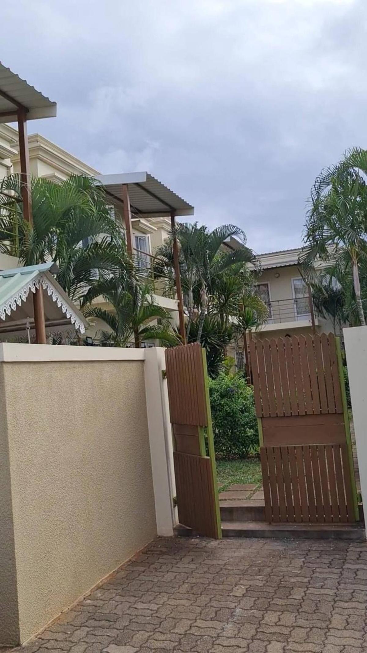 Villa Palmiste Duplex 2 min walk to beach