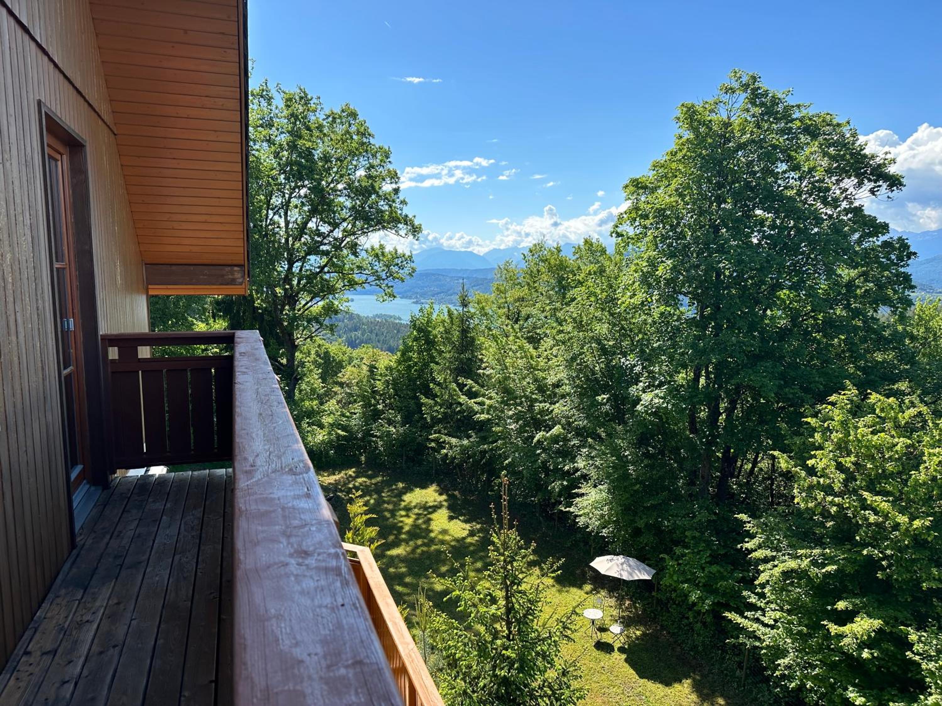 Villa Sara - Wörtherseeblick, Panoramaterrasse, Sauna