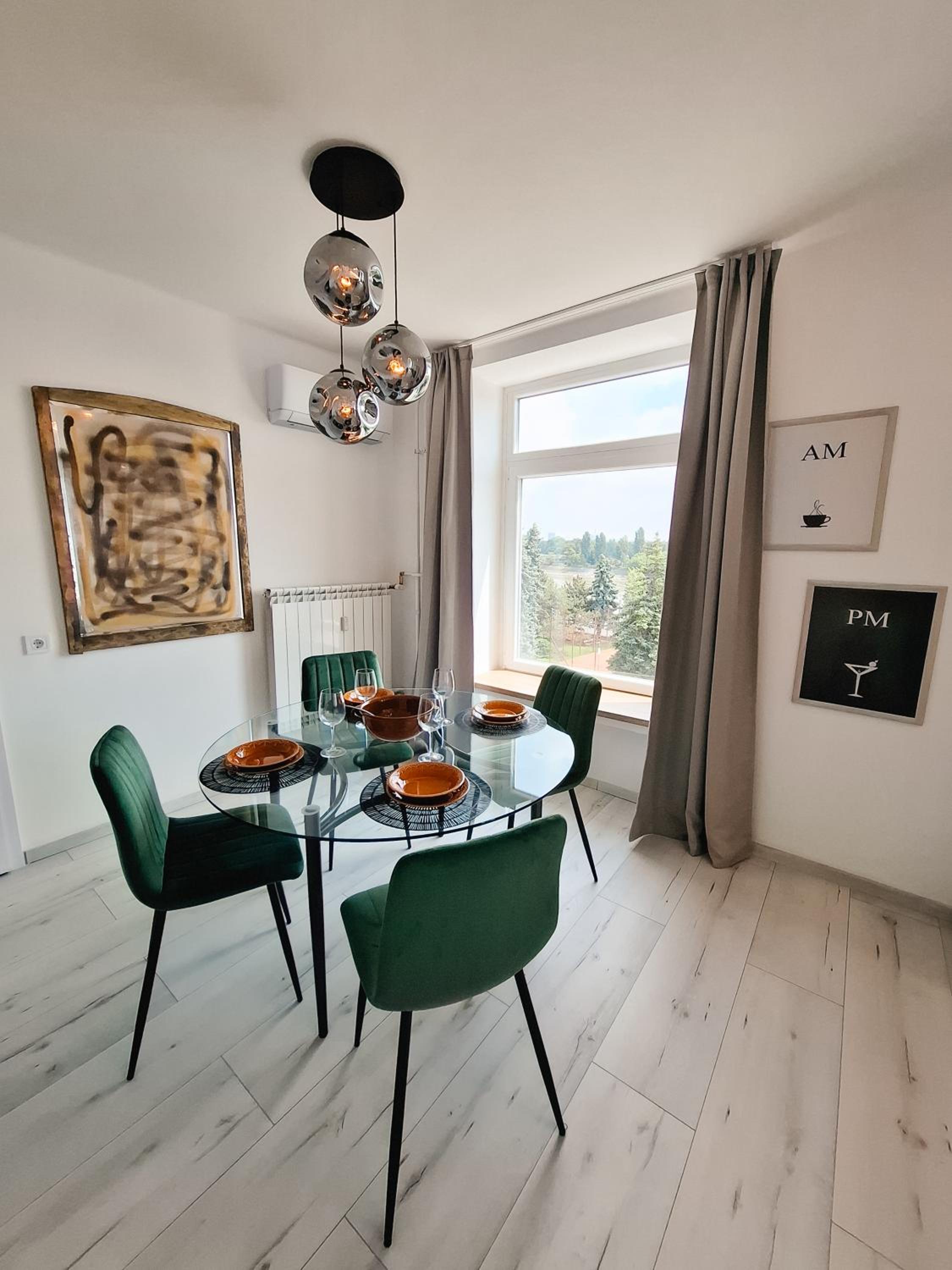 Duna Panorama -two-bedroom apartment with terrace