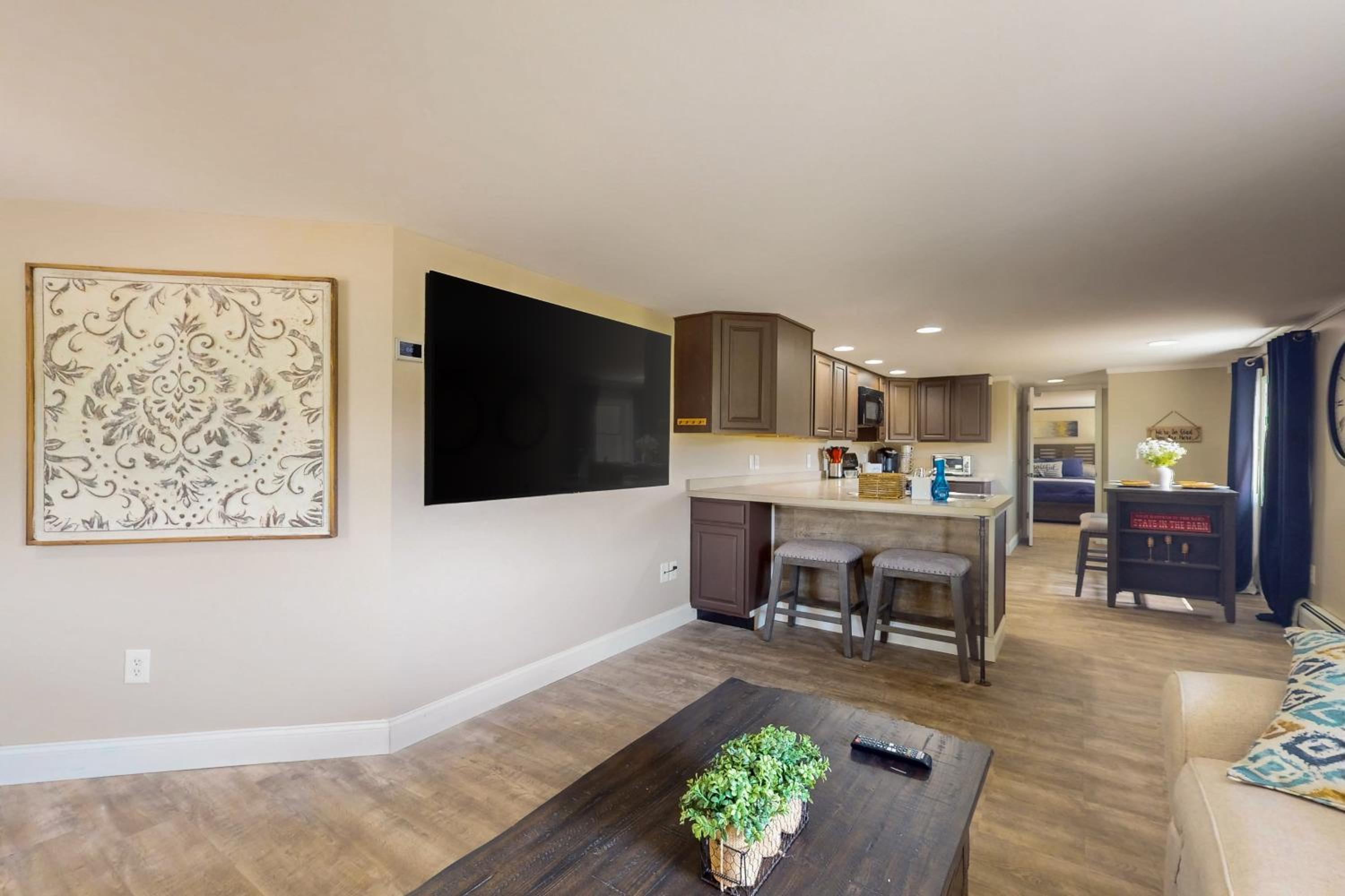 Close to Lake George! Couples Retreat with Pool