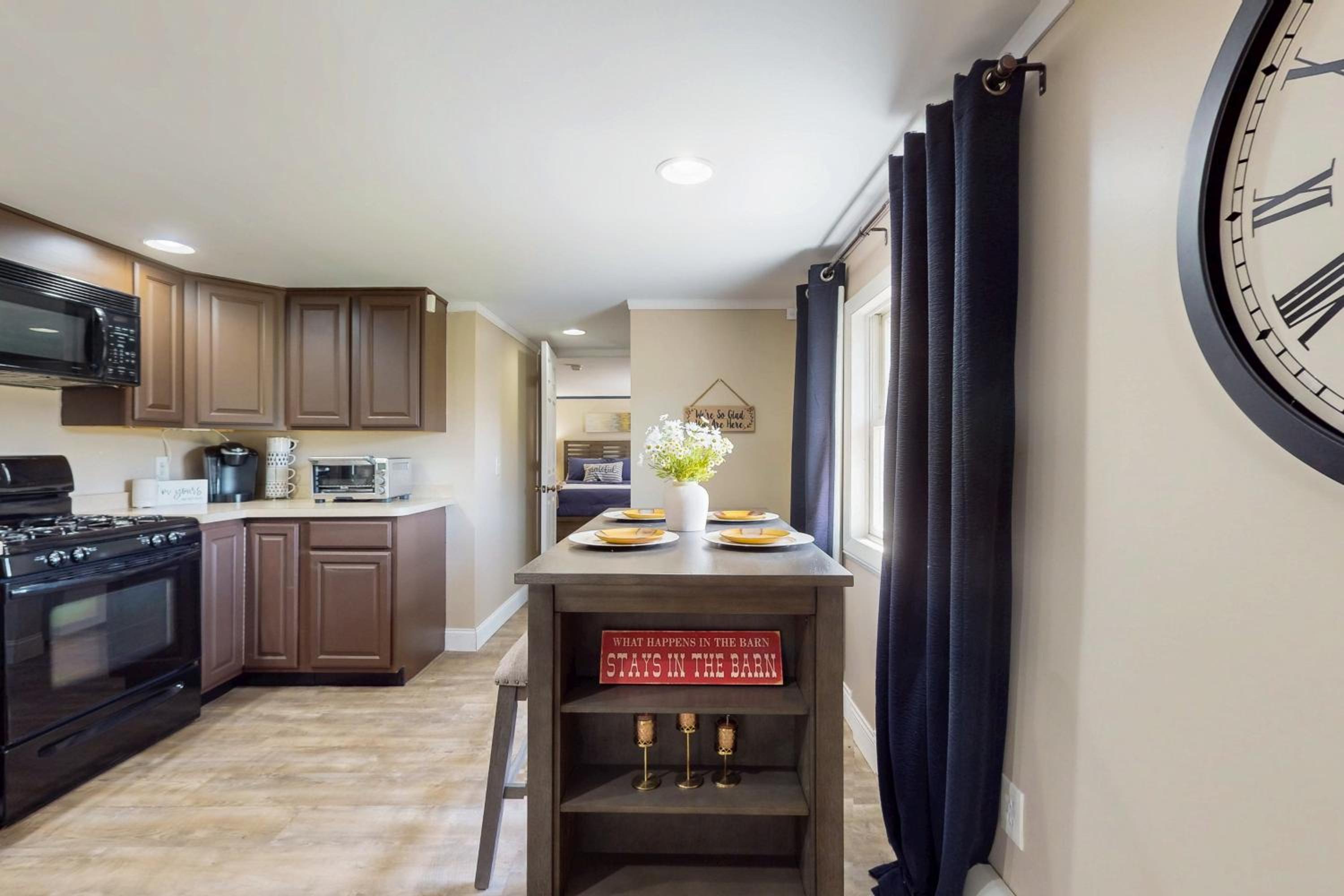 Close to Lake George! Couples Retreat with Pool