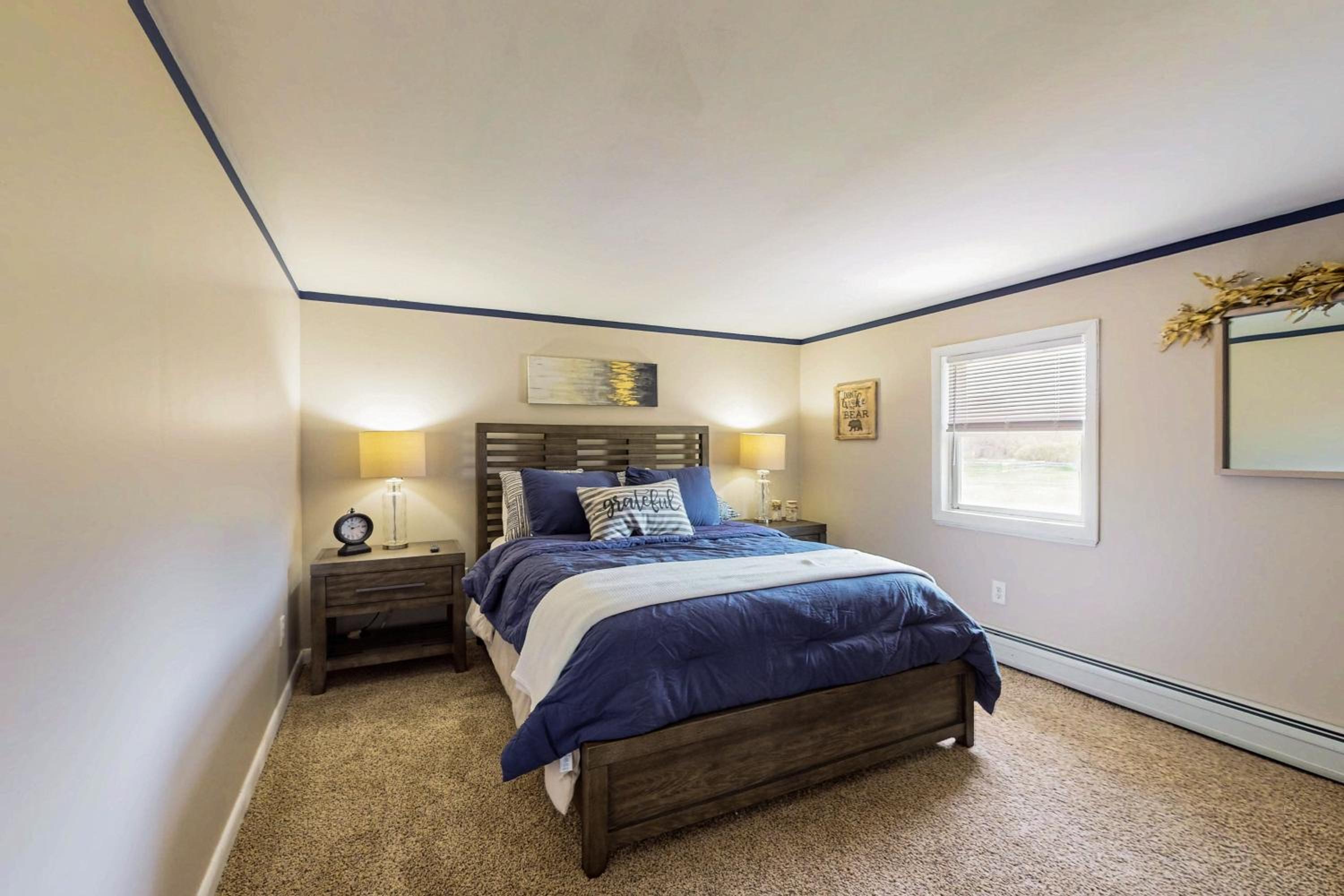 Close to Lake George! Couples Retreat with Pool