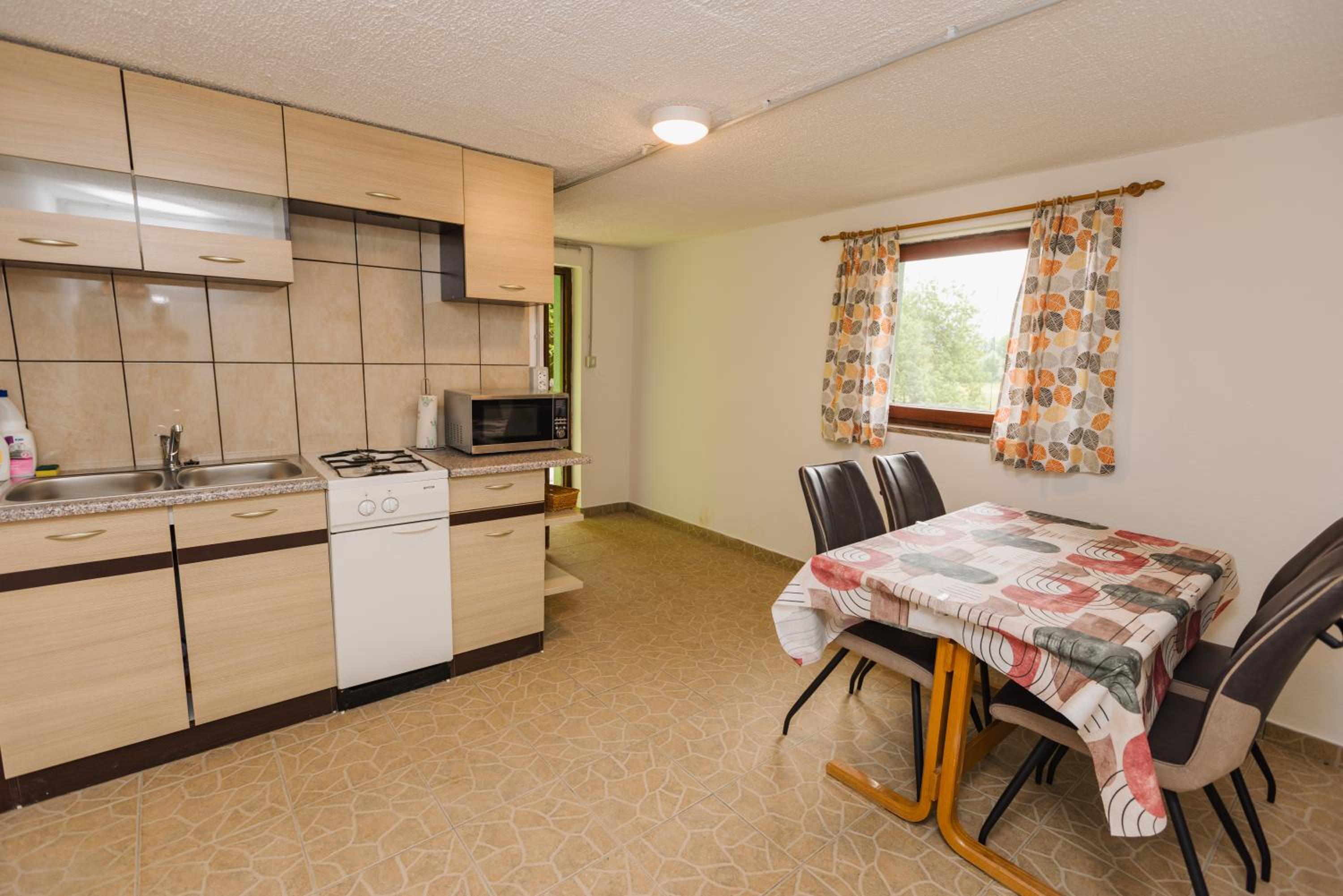 Komac Apartma & Glamping BLED