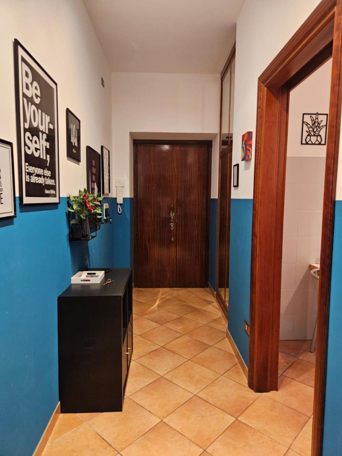 Be Your Home - Giulio's Apartment