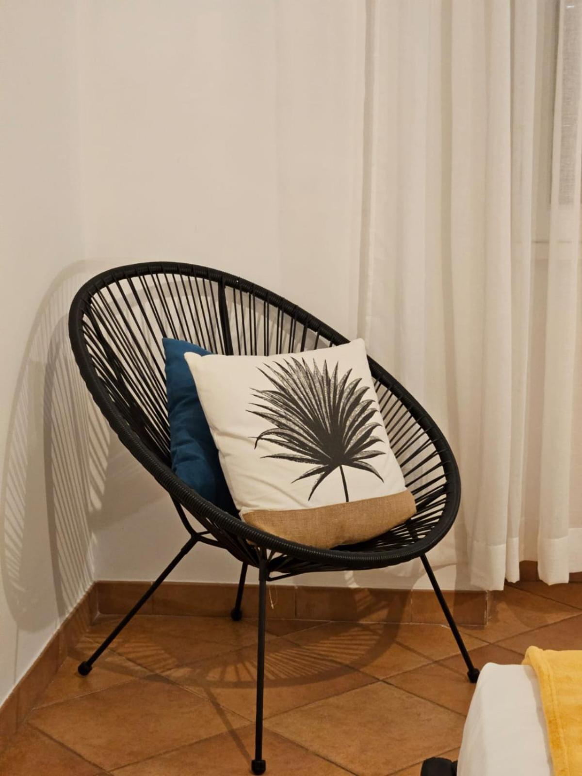 Be Your Home - Giulio's Apartment