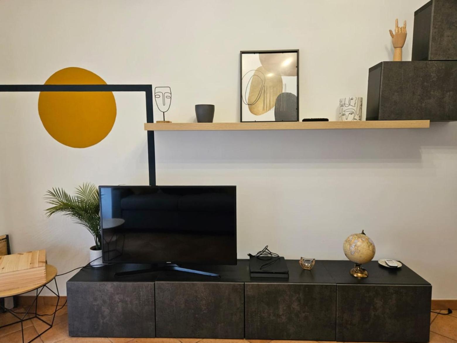 Be Your Home - Giulio's Apartment