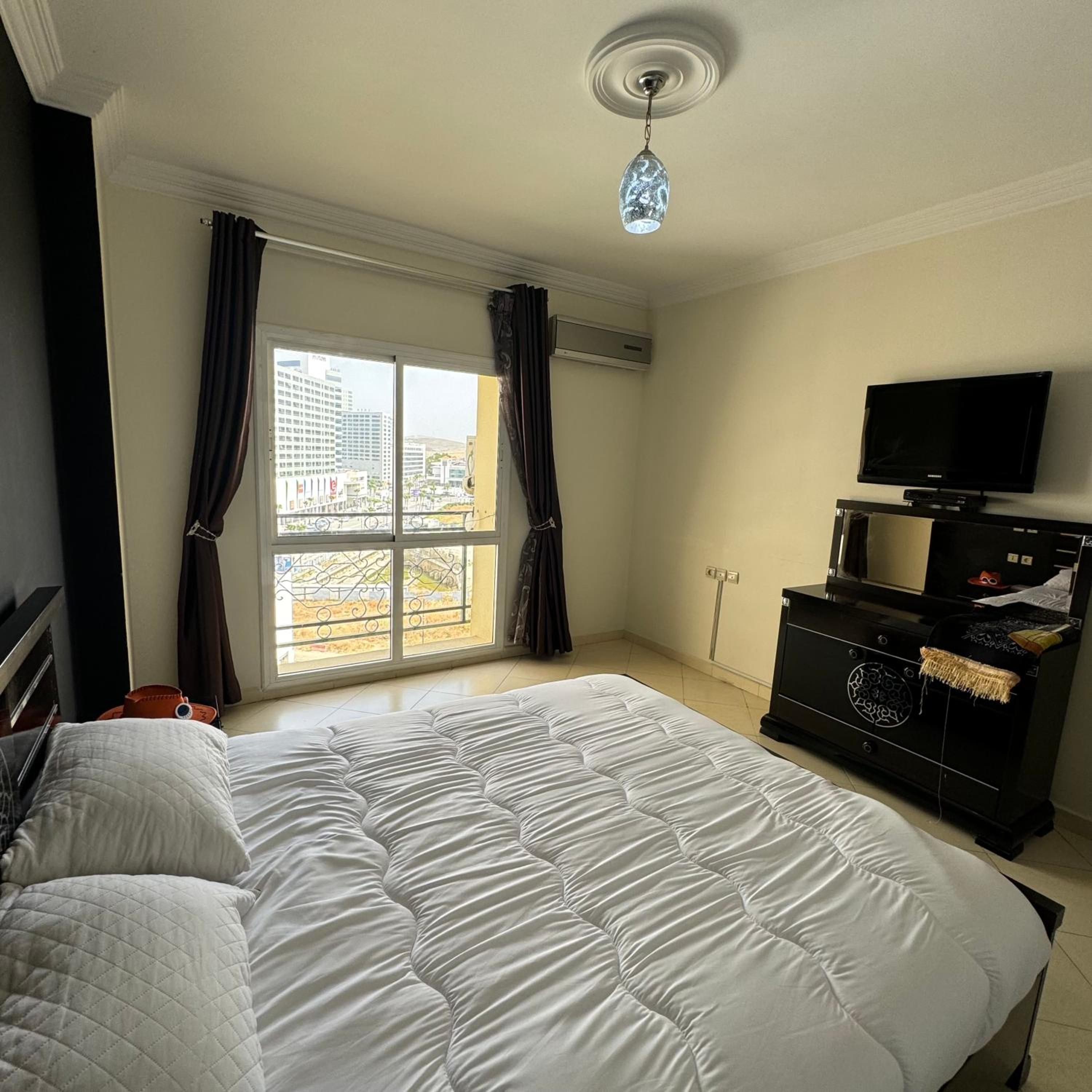 The Traditional 3 Bedroom Panoramic SeaView