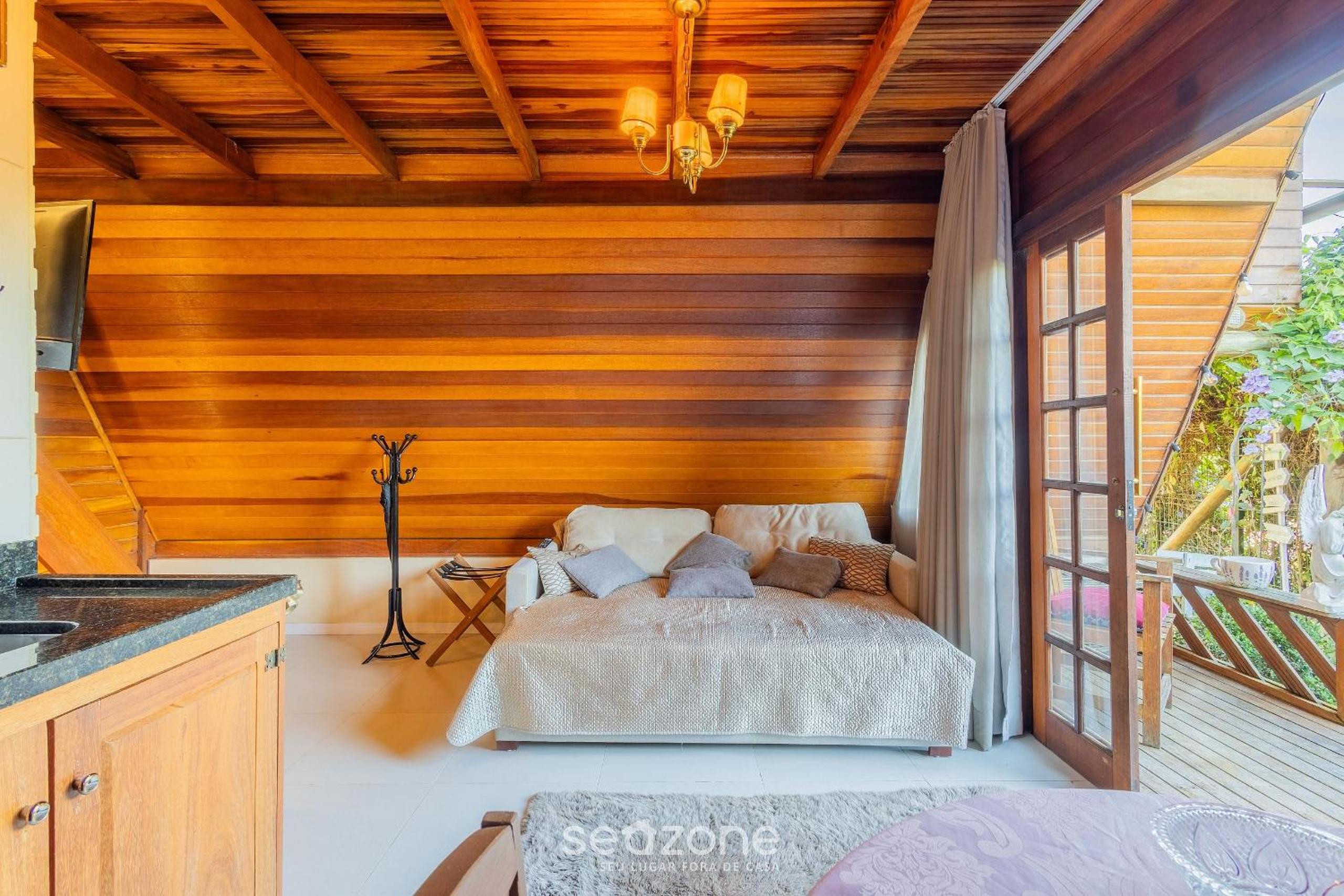 Fully equipped studios near Armação beach and Beto Carrero Park - TRS