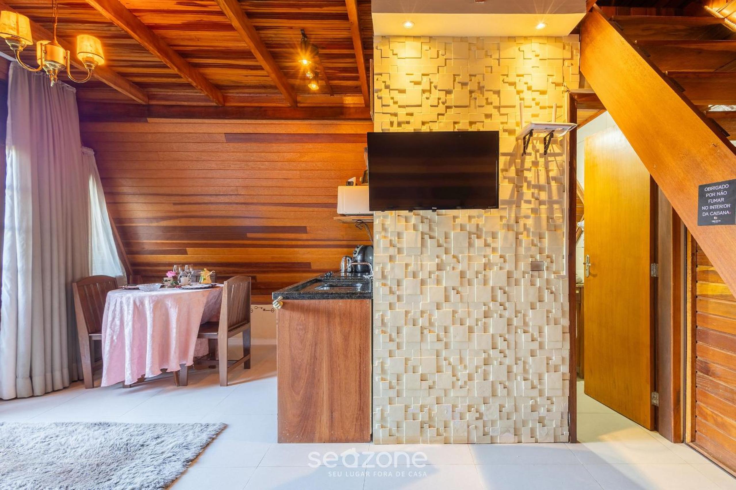 Fully equipped studios near Armação beach and Beto Carrero Park - TRS
