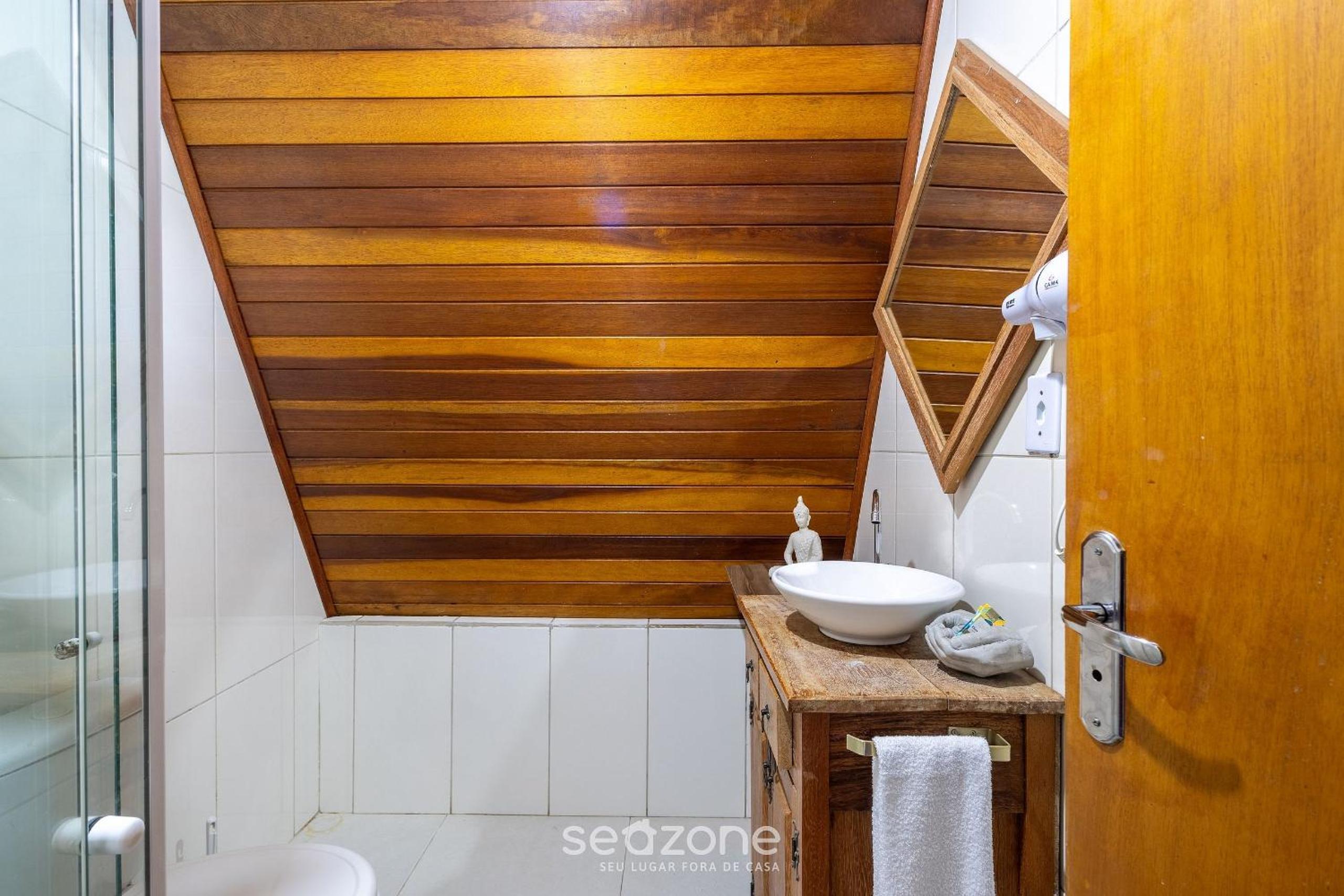 Fully equipped studios near Armação beach and Beto Carrero Park - TRS