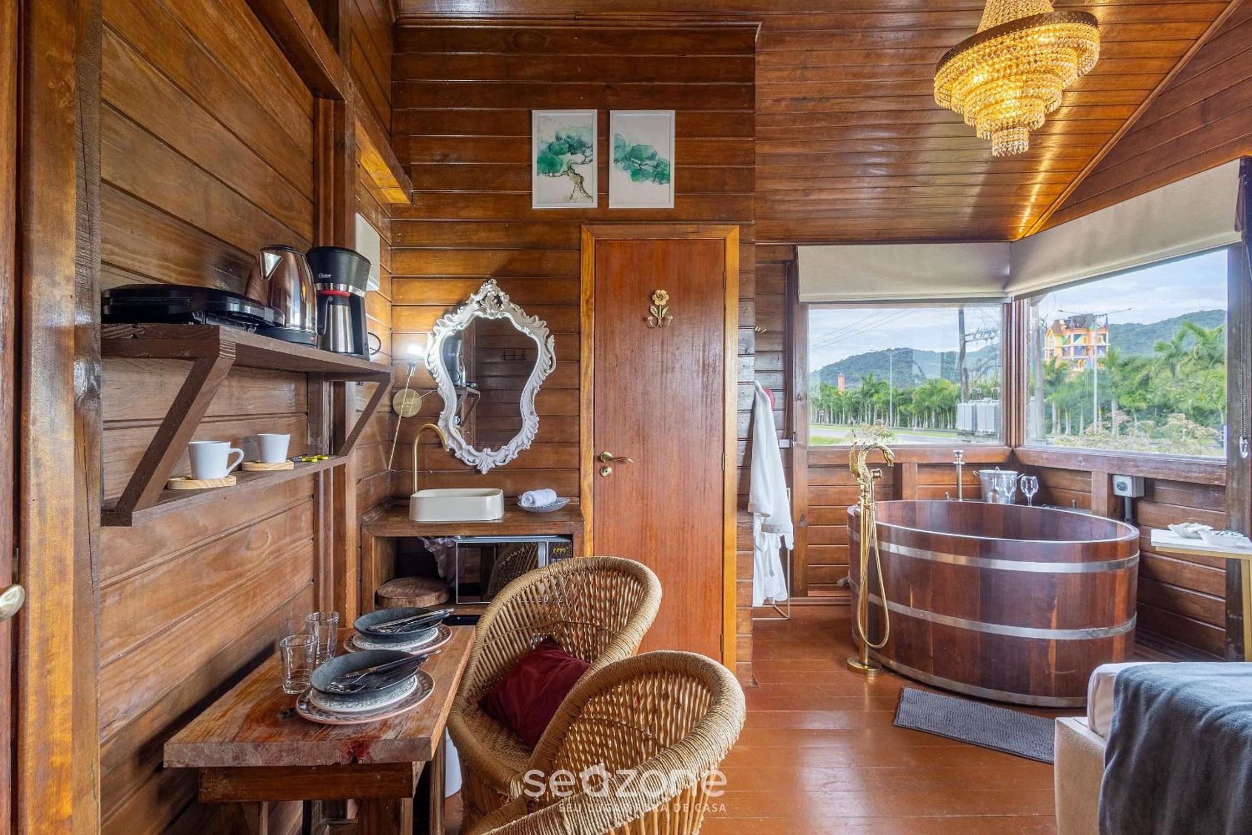 Fully equipped studios near Armação beach and Beto Carrero Park - TRS