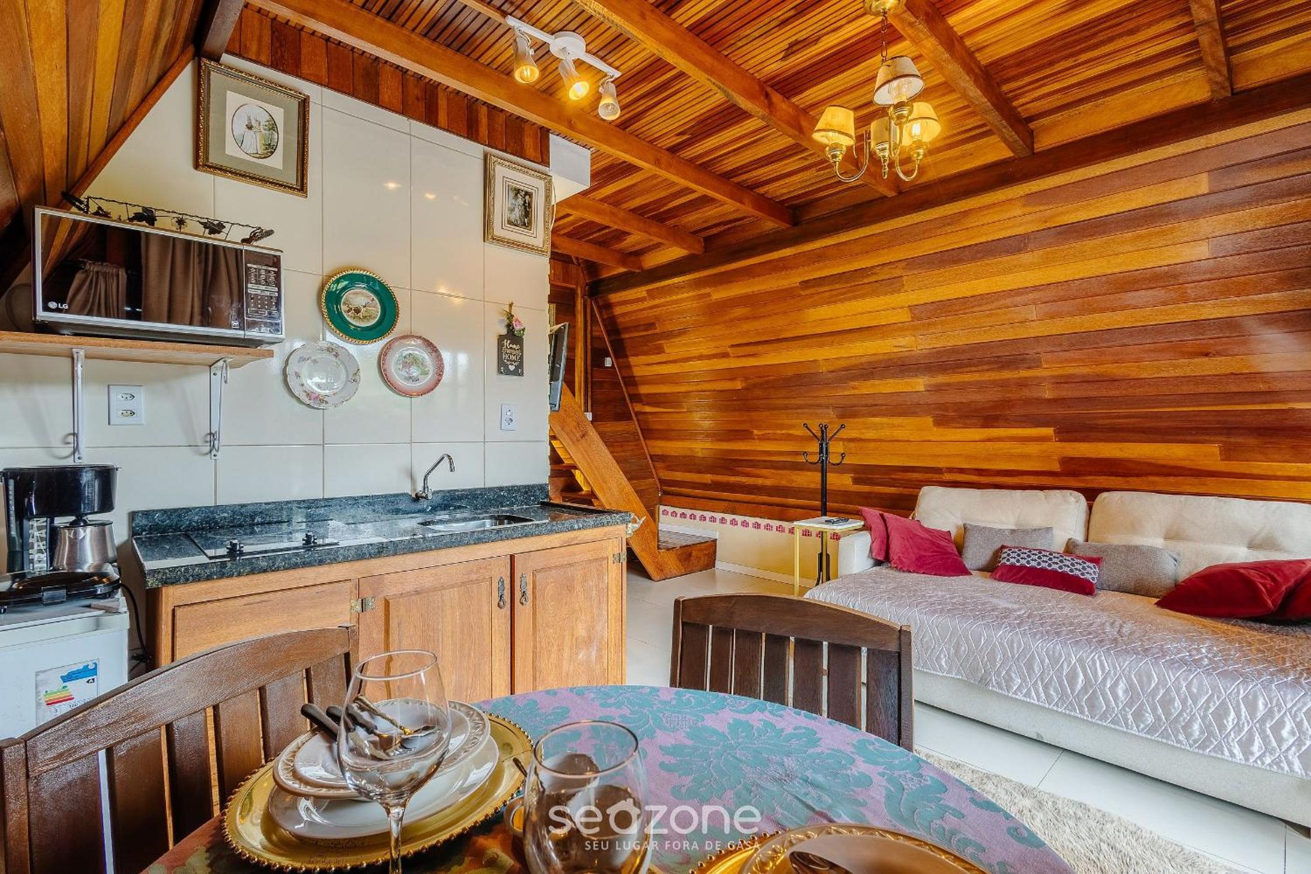 Fully equipped studios near Armação beach and Beto Carrero Park - TRS