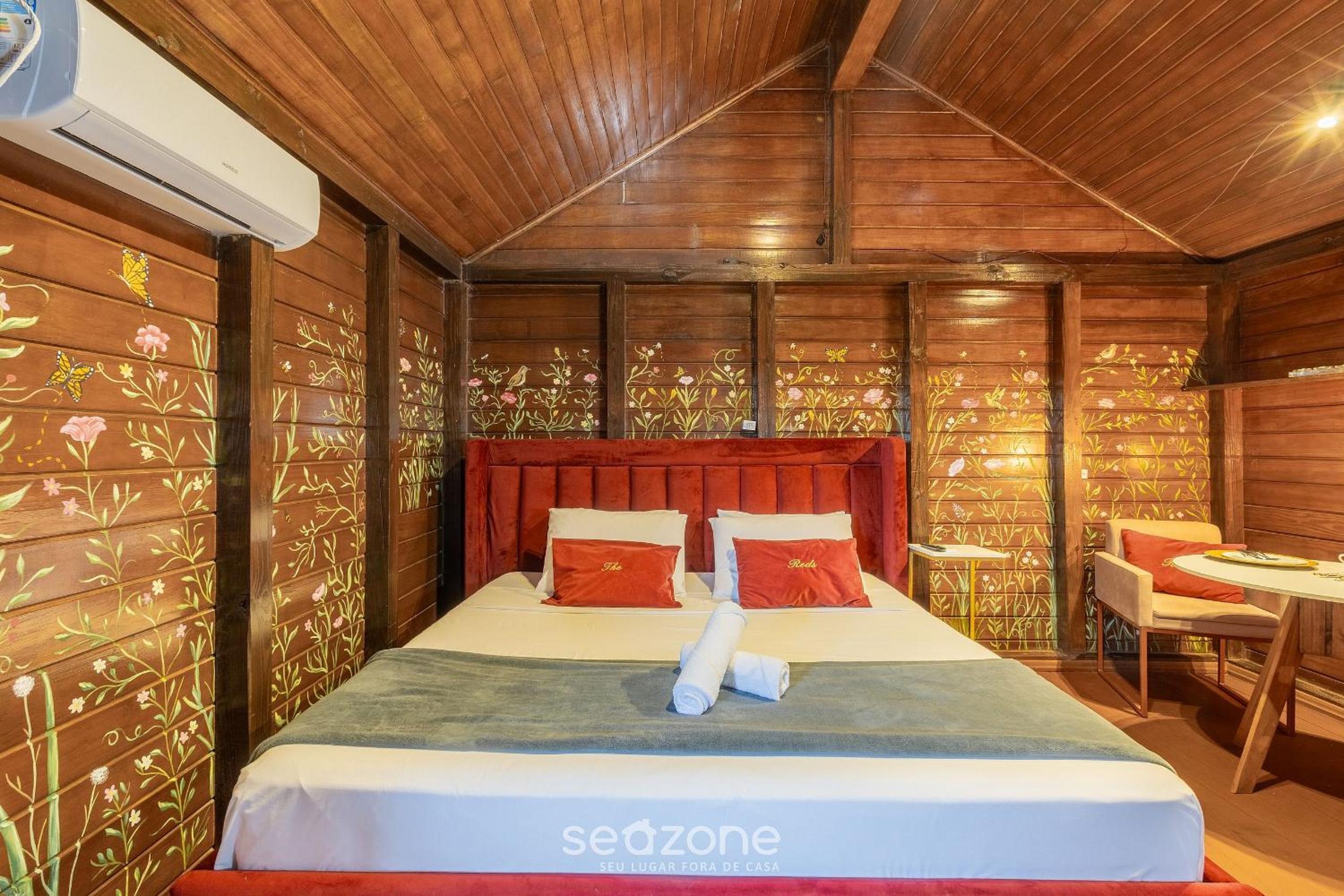Fully equipped studios near Armação beach and Beto Carrero Park - TRS