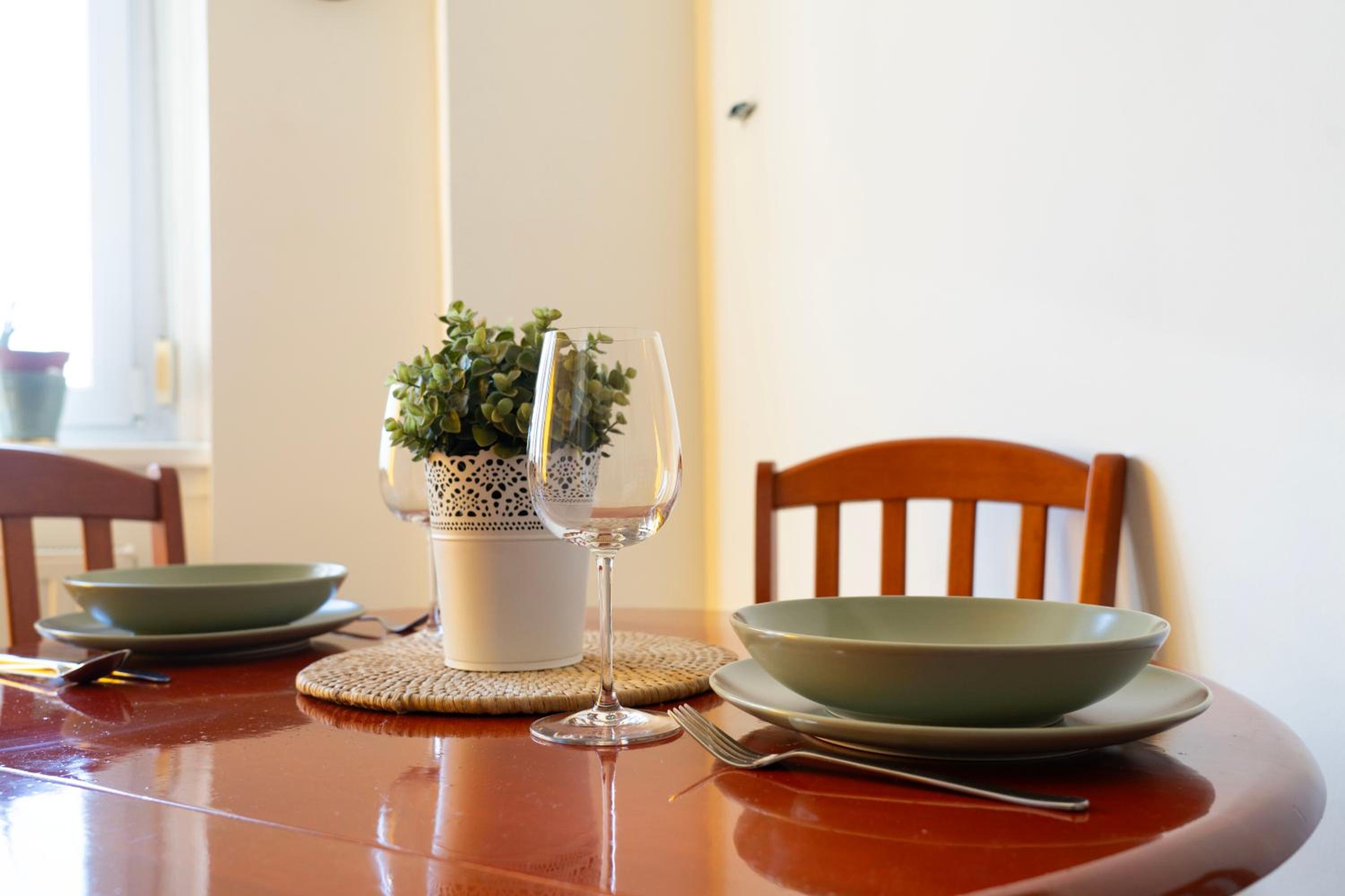 Aurelia Suite -Spacious Apartment with AC and Panoramic Danube Views