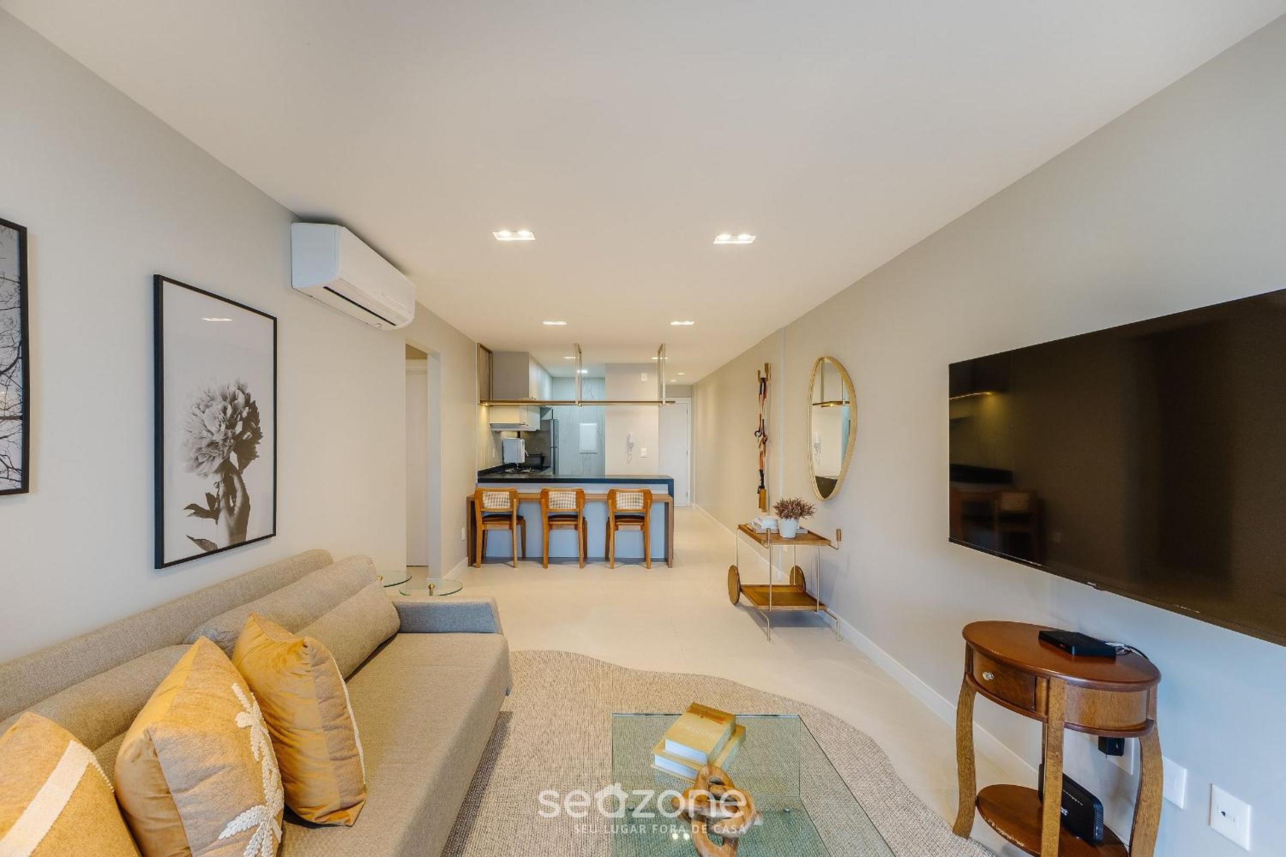 Apartments in a condo with pool on the beachfront in Ilhéus – PET