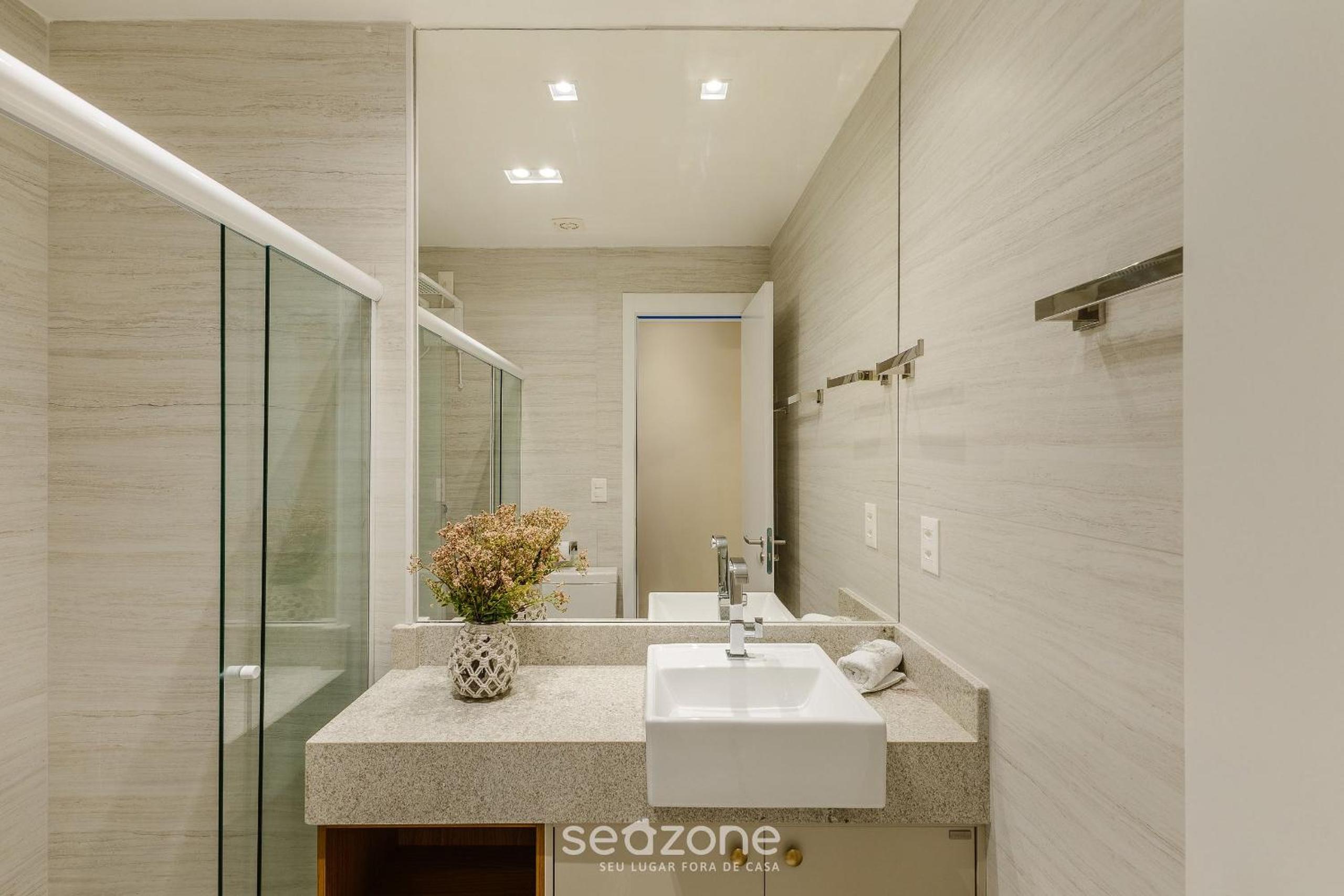 Apartments in a condo with pool on the beachfront in Ilhéus – PET