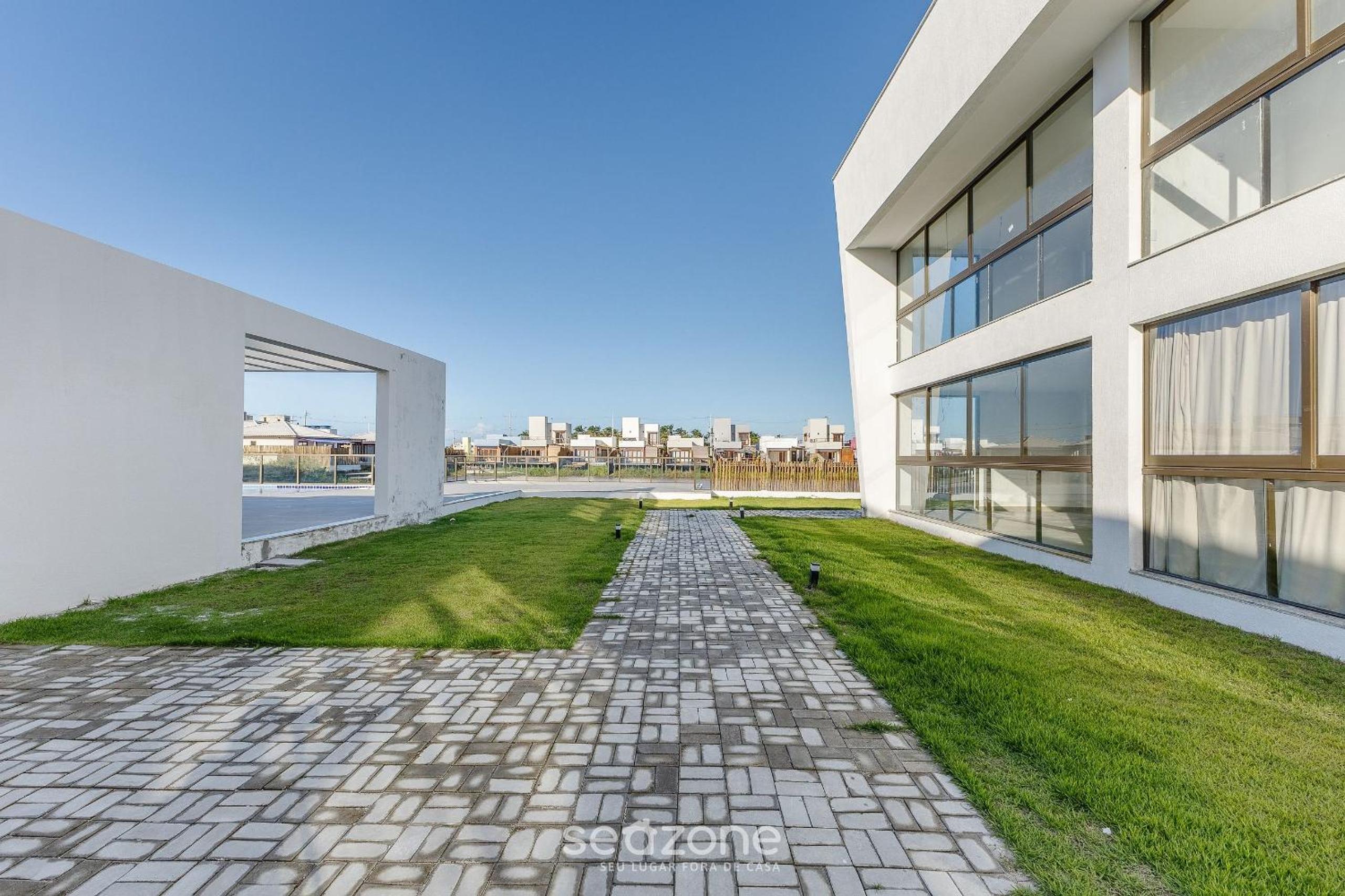 Modern and sophisticated apartments near the beach in Maraú – VLL