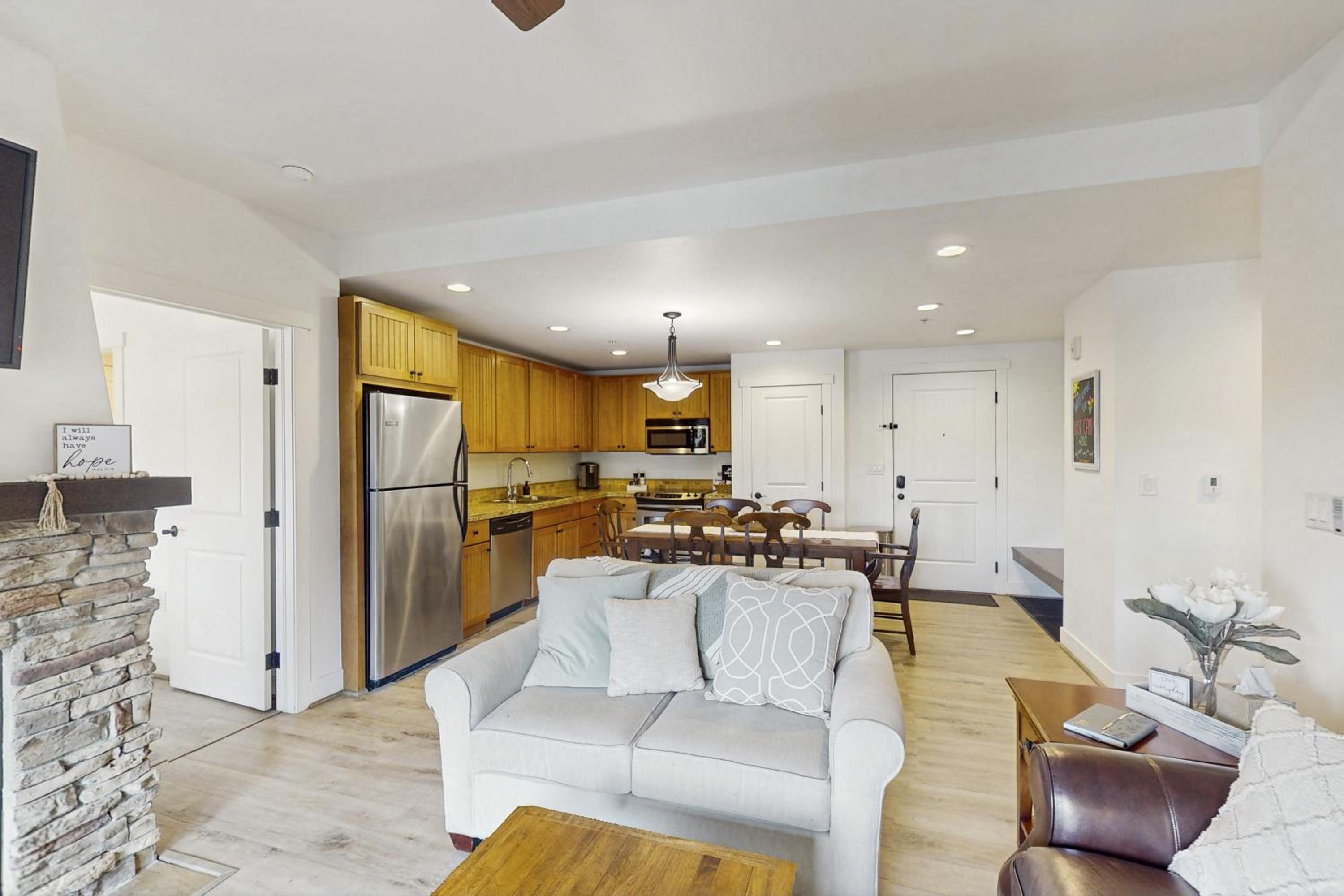 Slopeside Granby Condo Wake, Ski, Soak, Repeat!