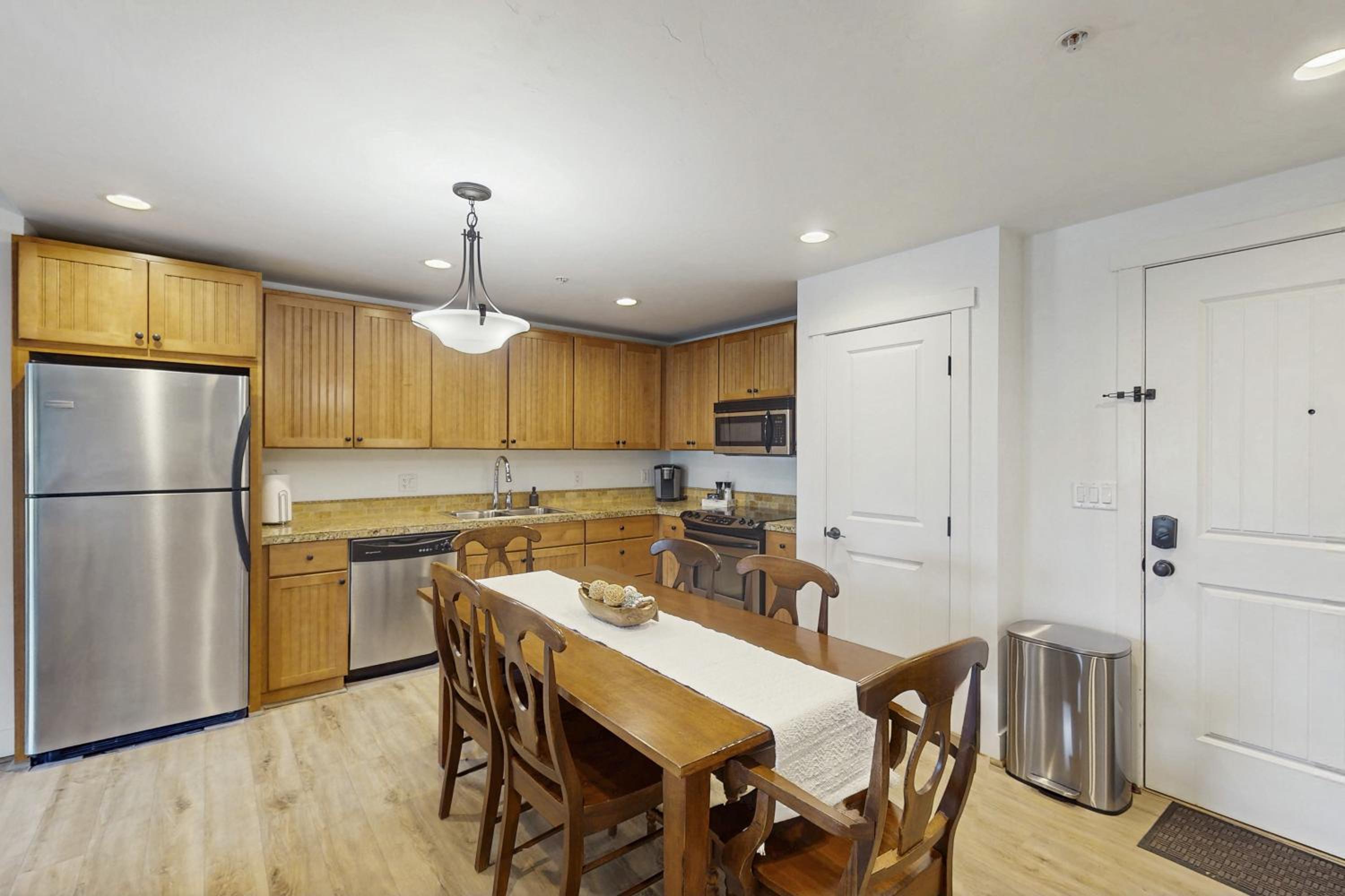 Slopeside Granby Condo Wake, Ski, Soak, Repeat!