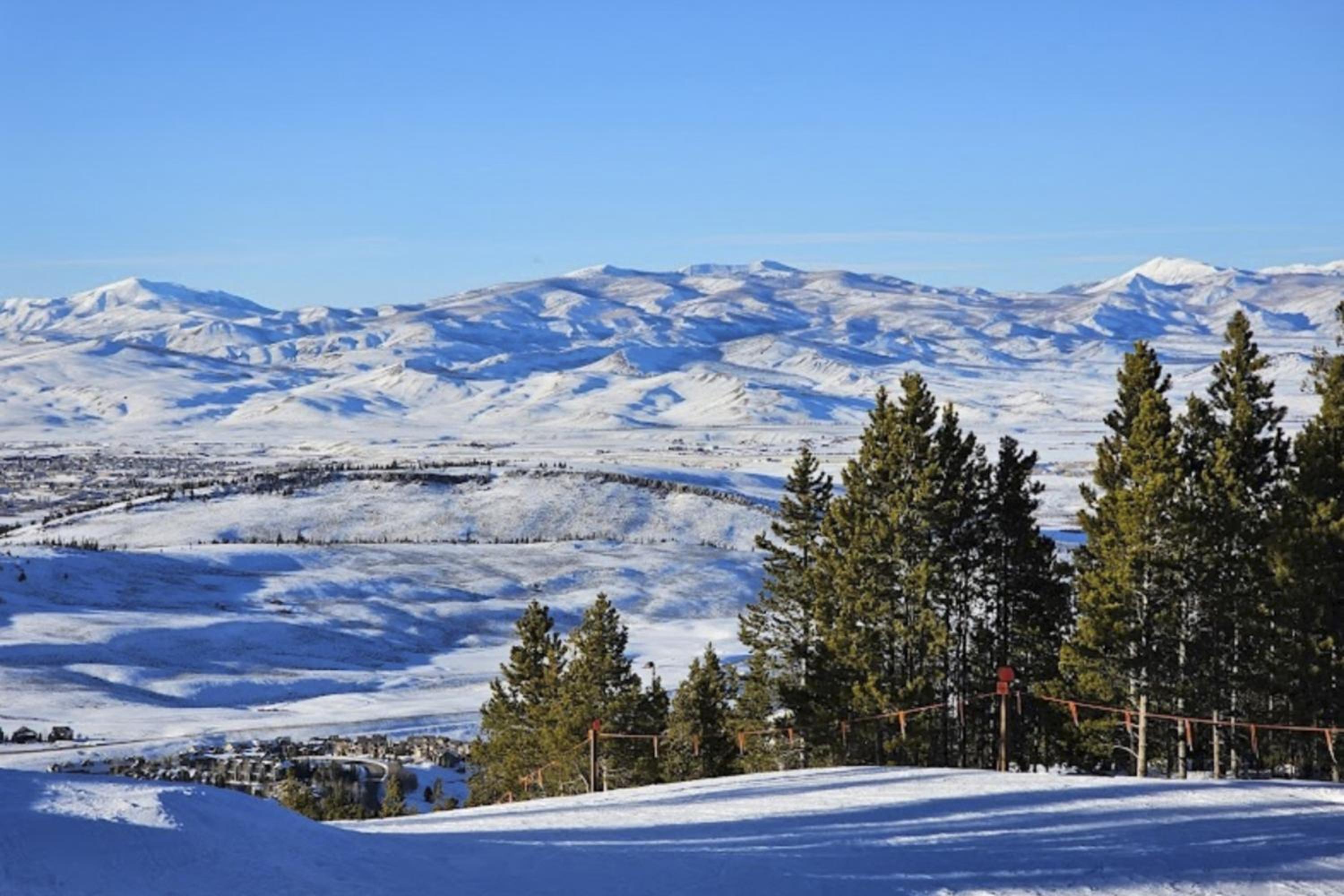 Slopeside Granby Condo Wake, Ski, Soak, Repeat!