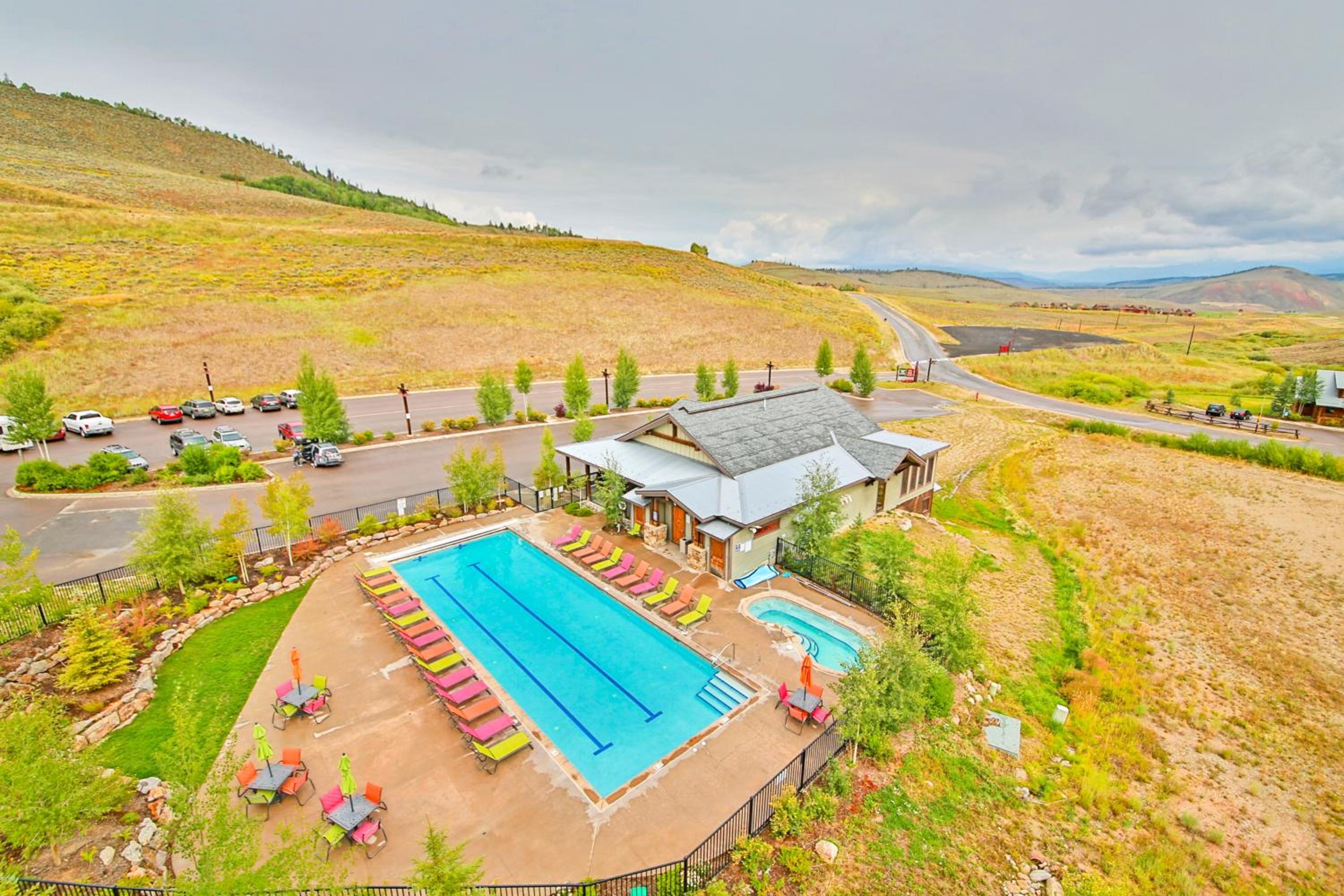 Slopeside Granby Condo Wake, Ski, Soak, Repeat!