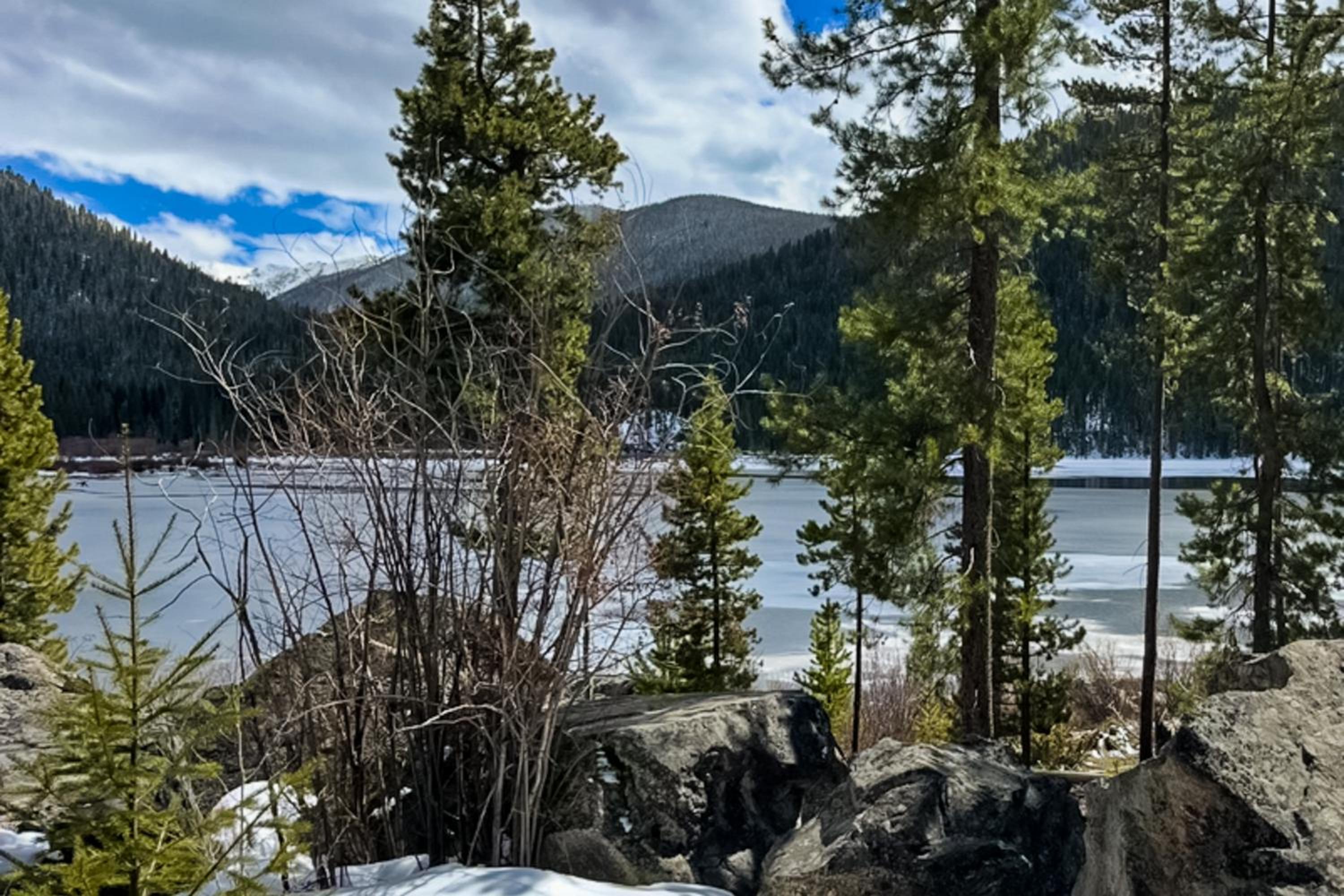 Slopeside Granby Condo Wake, Ski, Soak, Repeat!