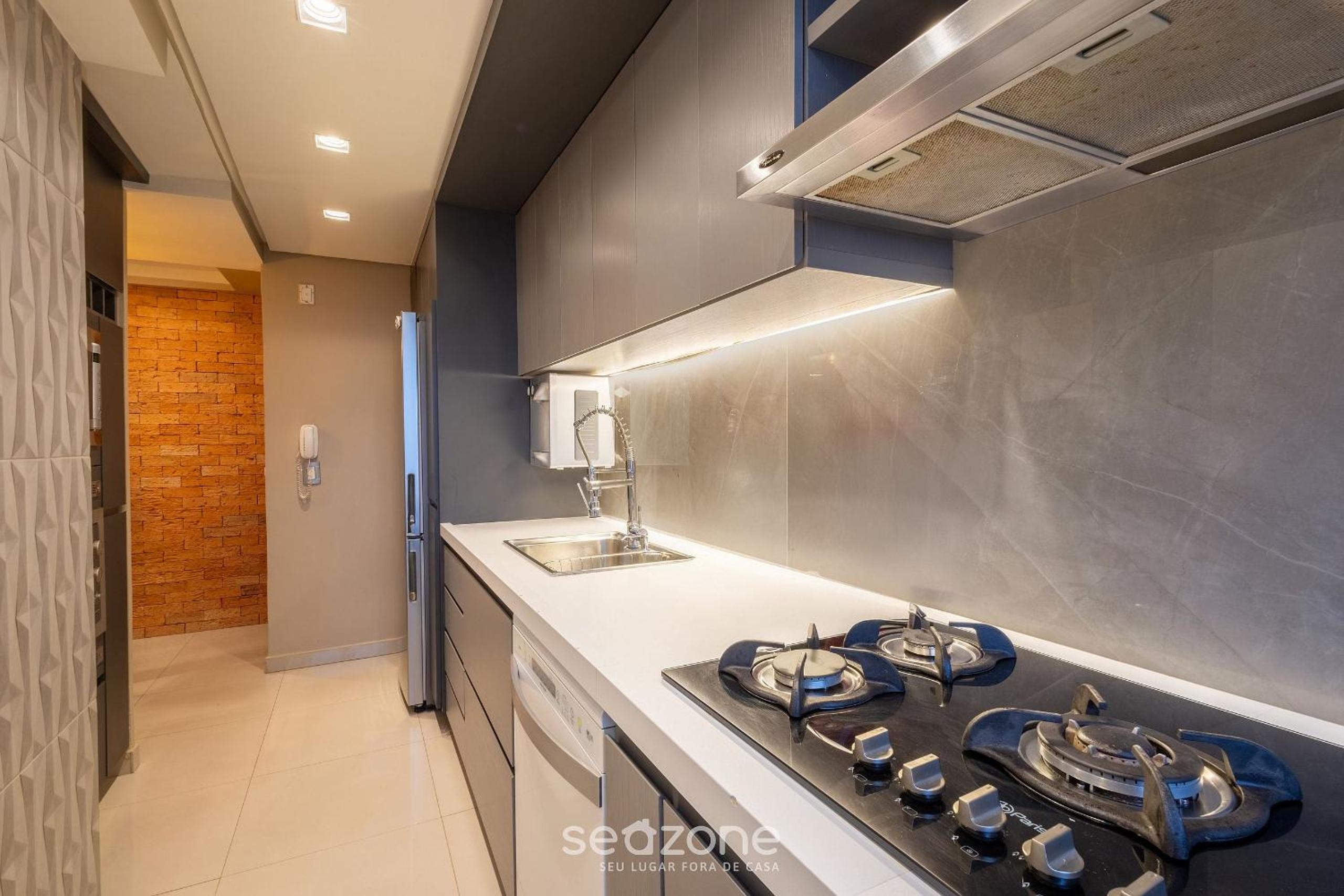 Luxury penthouse w/ jacuzzi in Brasília BCY2001