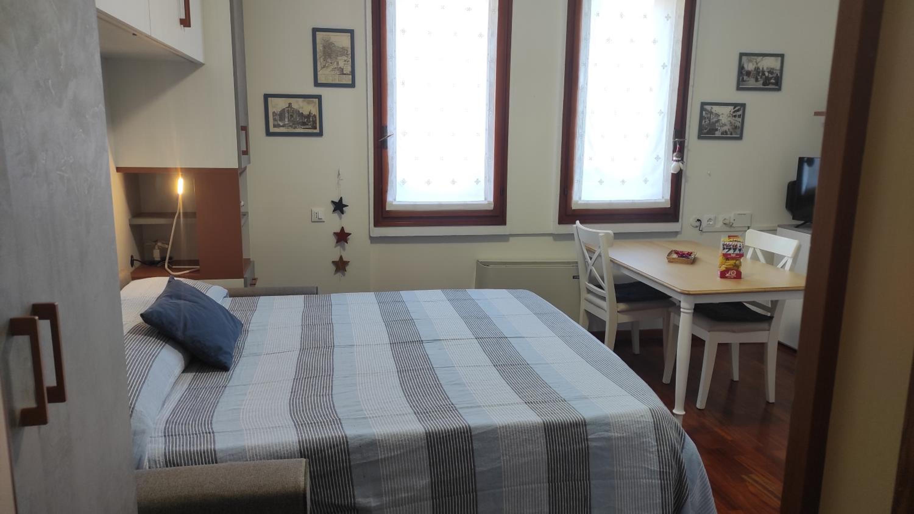 Nido in centro - no ztl - zona Università, piano 1 con ascensore, clima e wi-fi - Keki