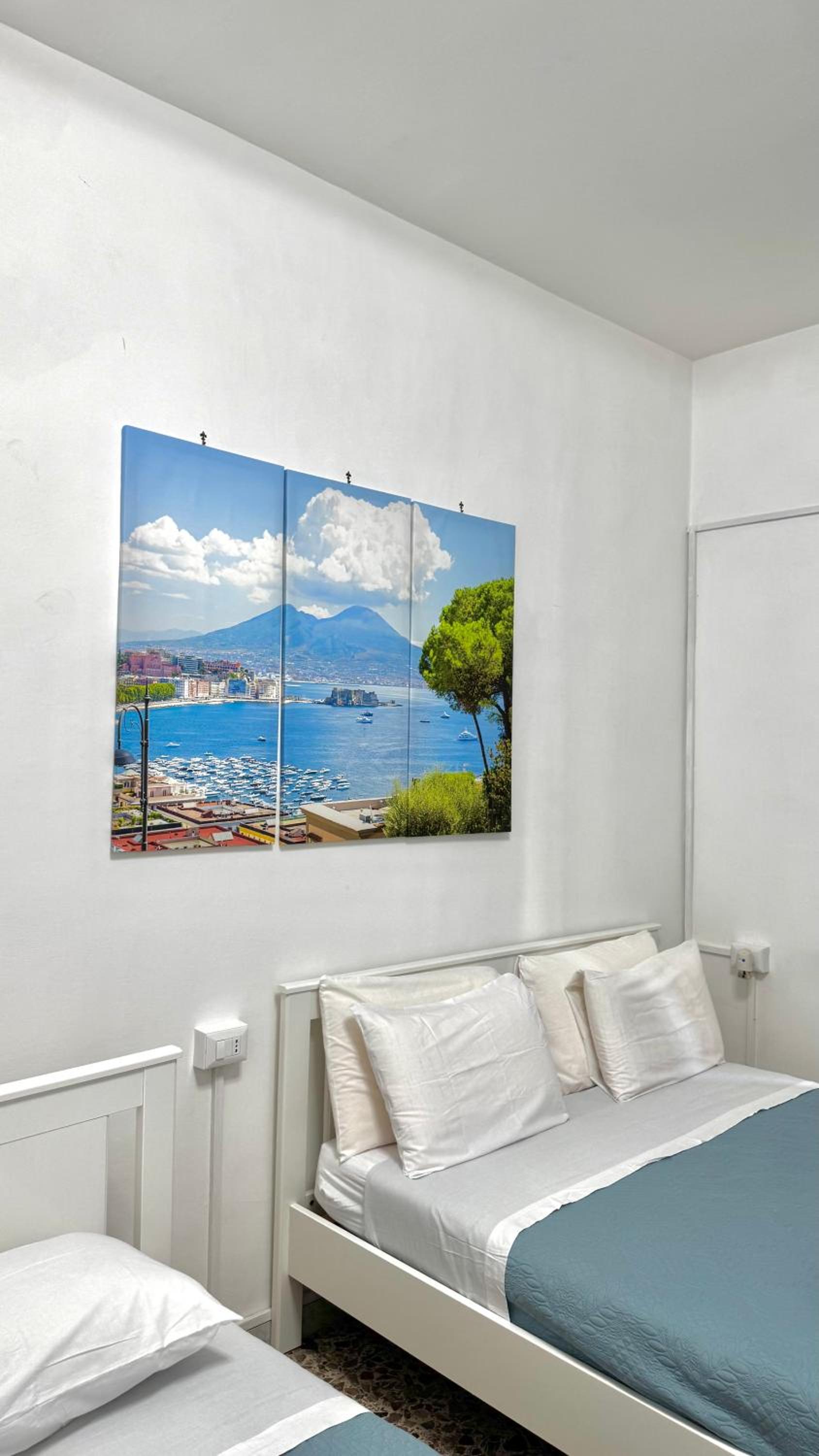 House Corso Umberto Rooms & Comfort by Loveinthetravel