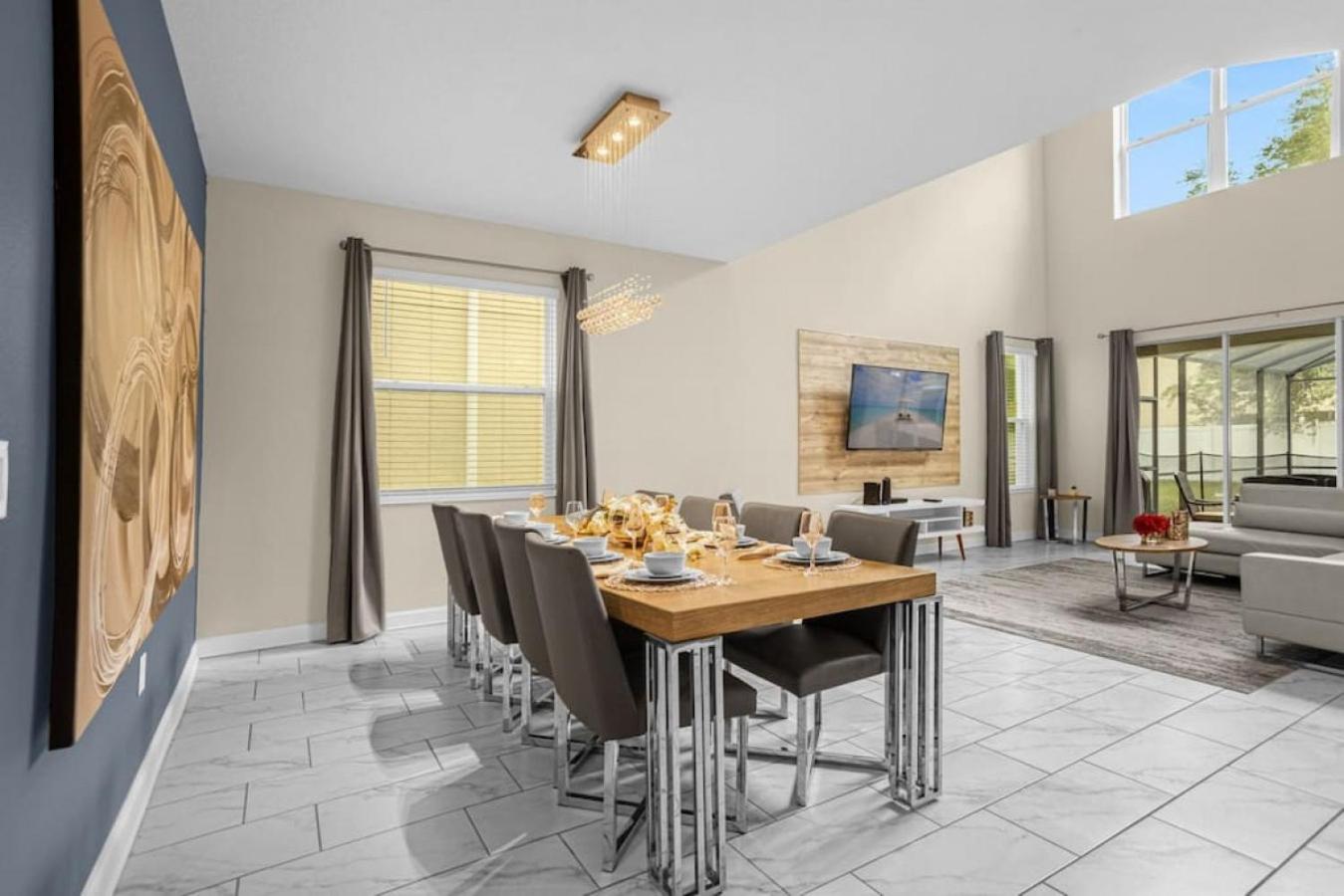 Disney Vacation Villa Pool & BBQ & Resort Clubhouse