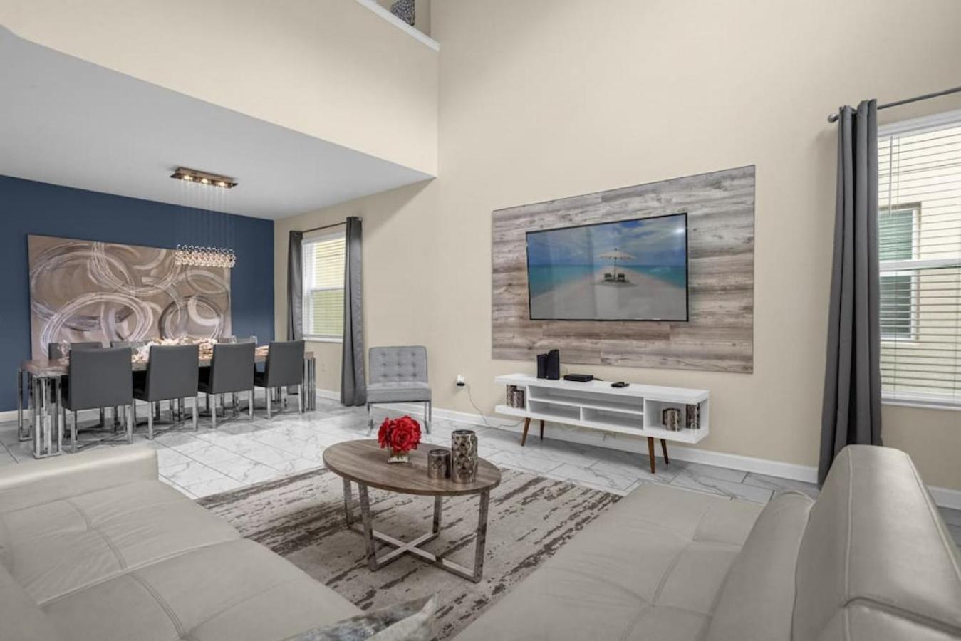 Disney Vacation Villa Pool & BBQ & Resort Clubhouse
