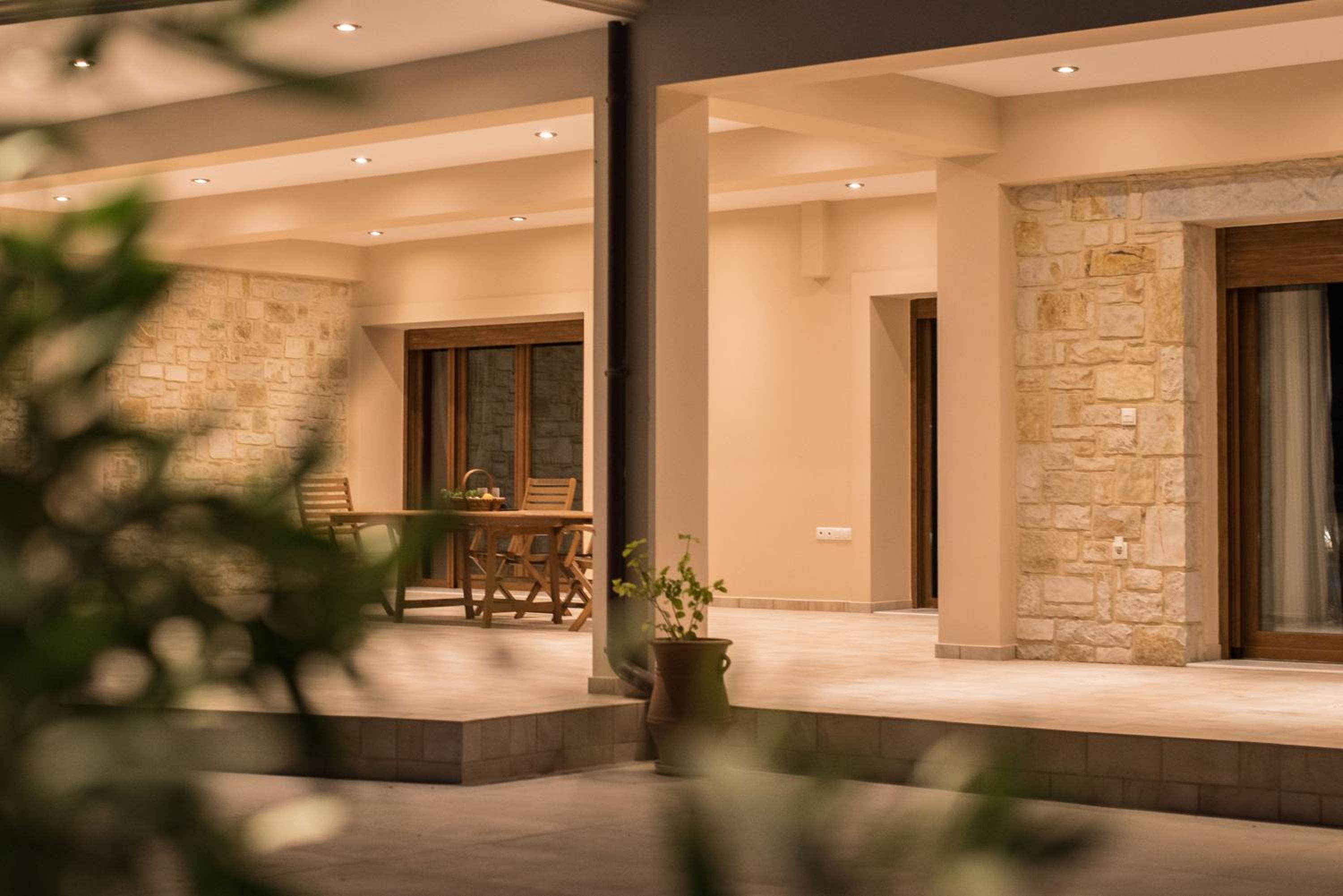 Petra Luxury Rooms and Apartments view 3