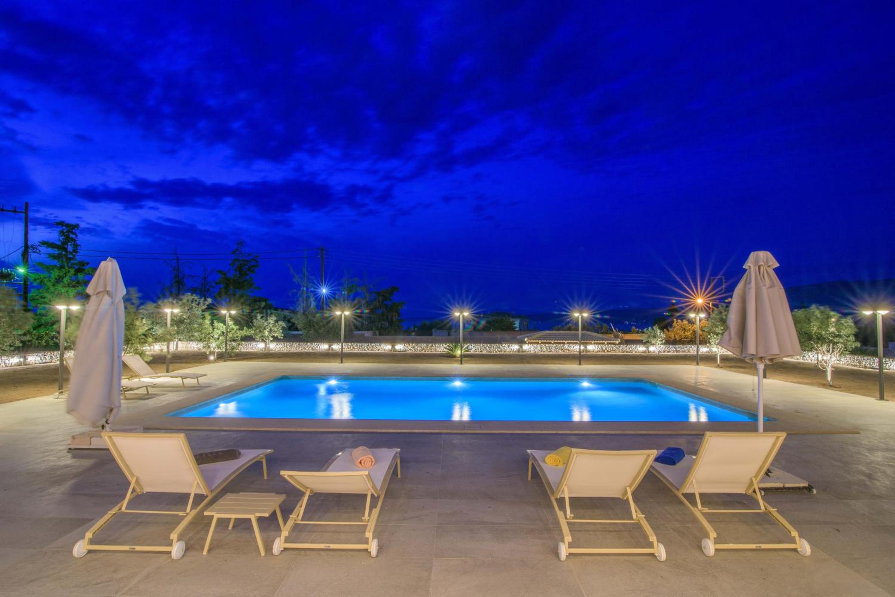 Petra Luxury Rooms and Apartments view 2
