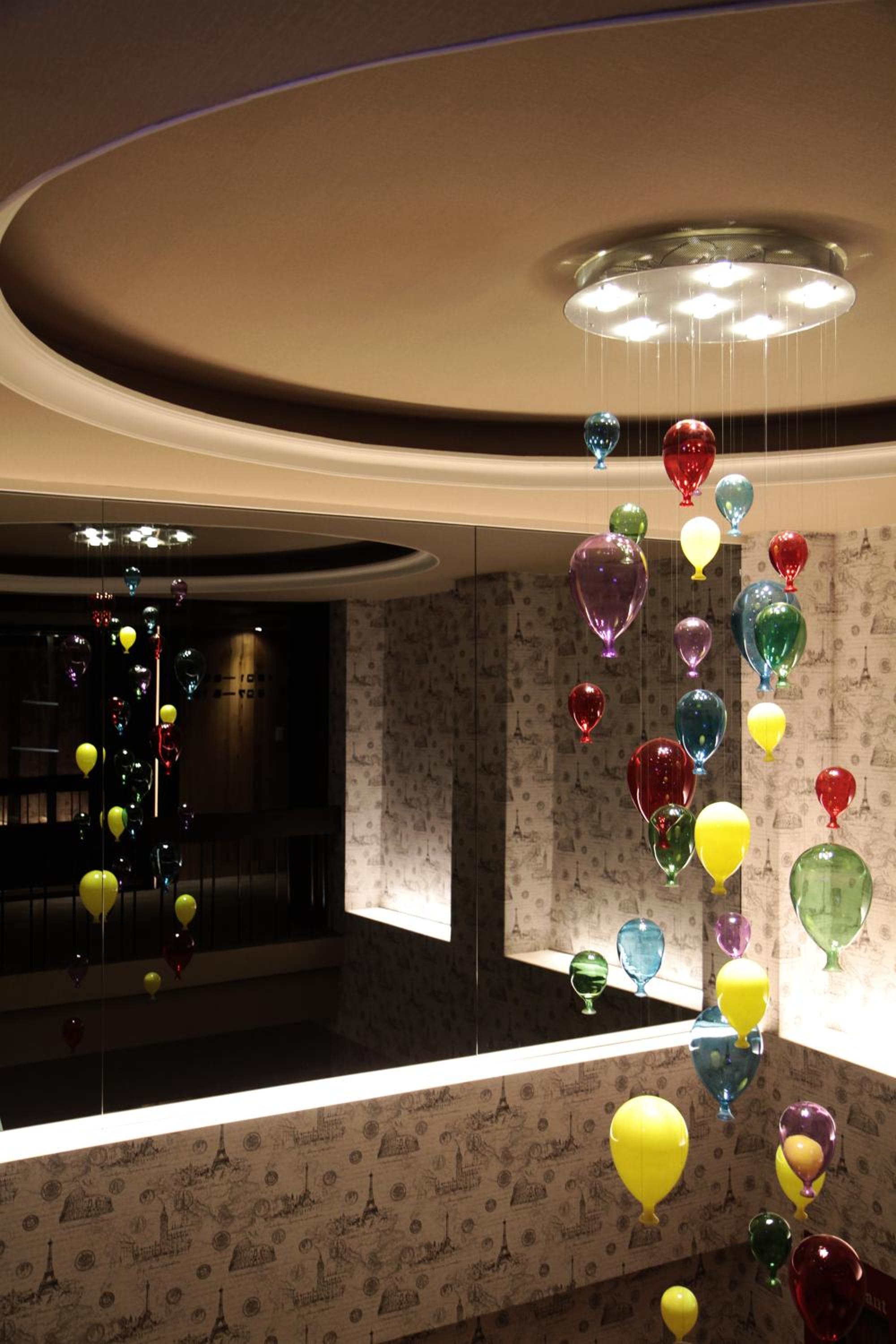 East Dragon Hotel