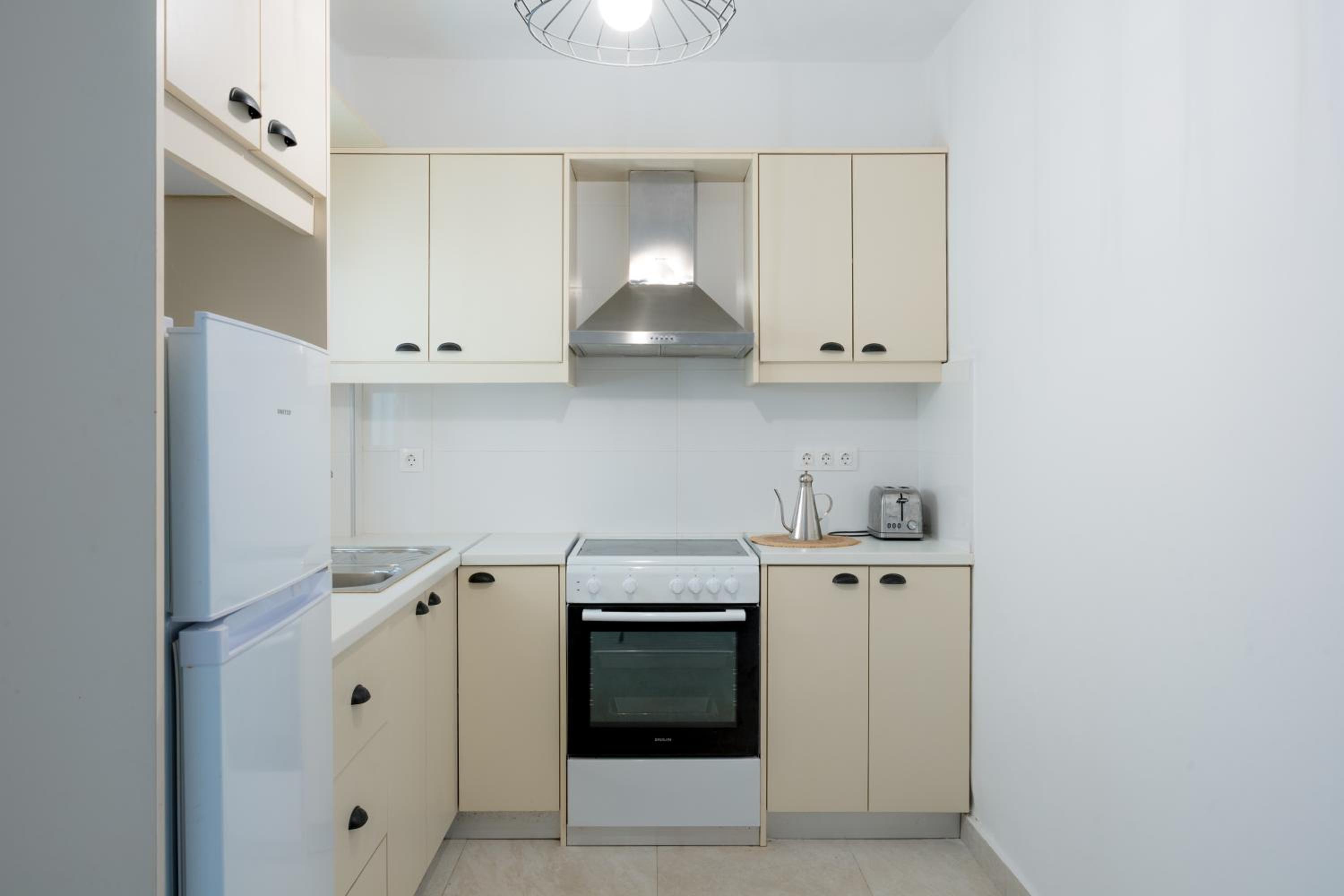 Albatross Apartments