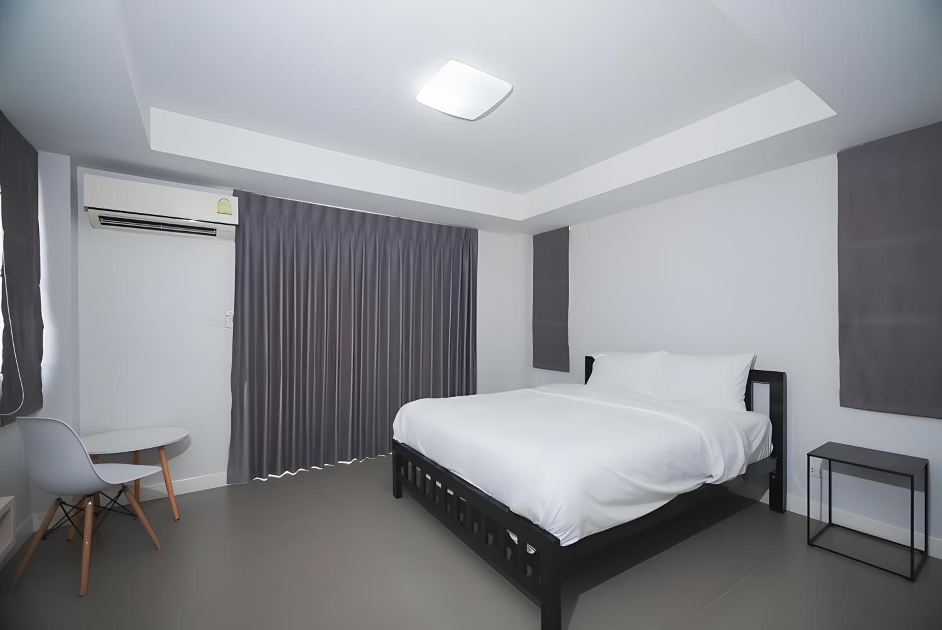 XX Mitr Inn The Grand Palace Bangkok - Samyot