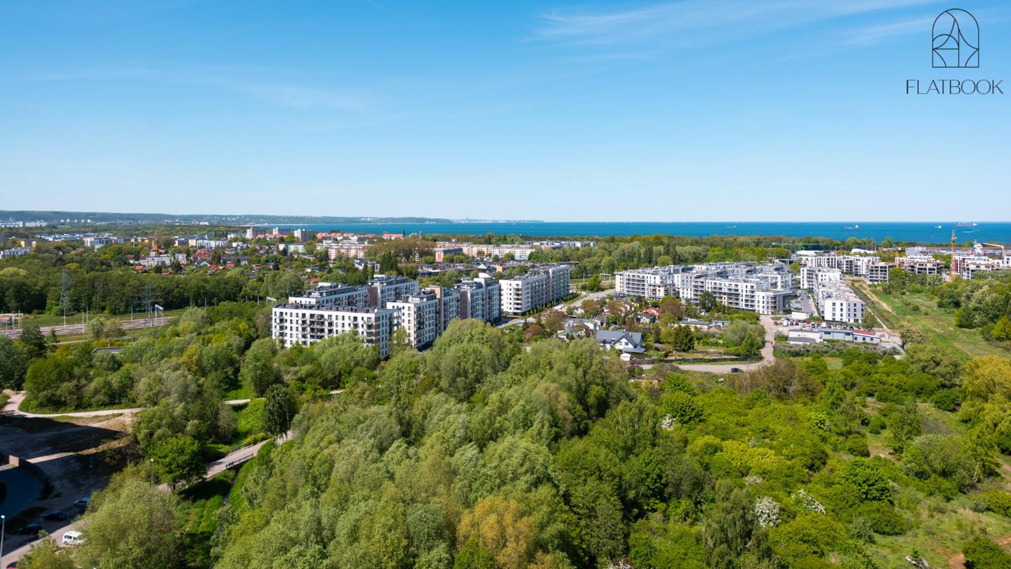 Flatbook - Seaside Apartments Nowa Letnica with a Rooftop Viewing Terrace & Gym