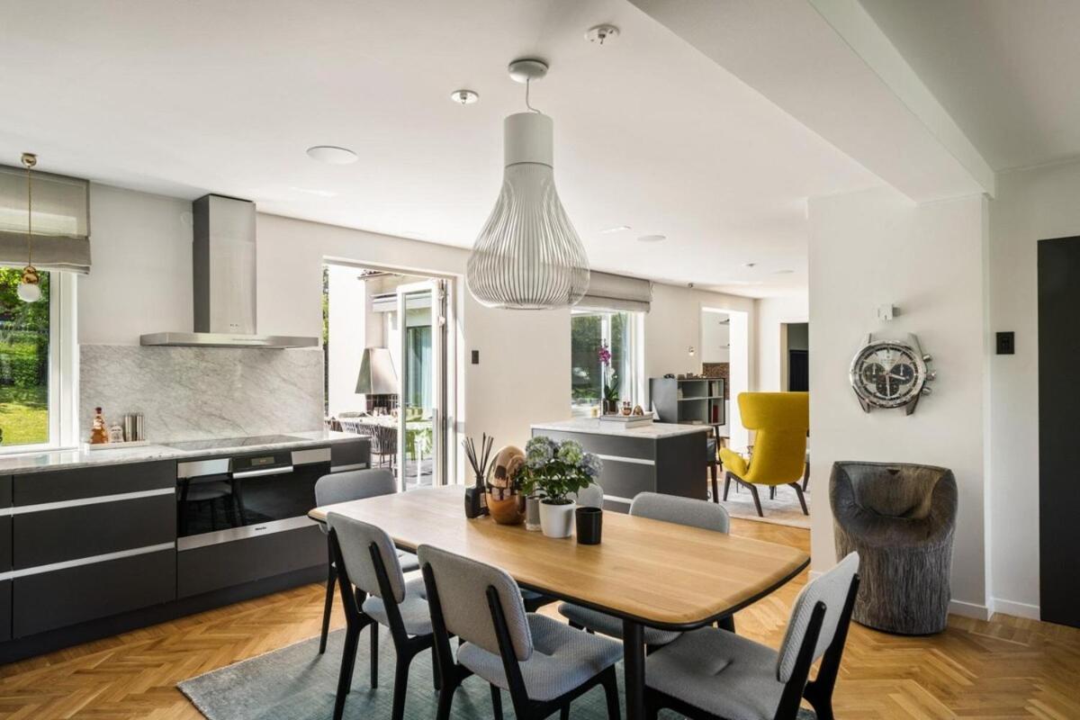 Luxurious family villa in a unique location