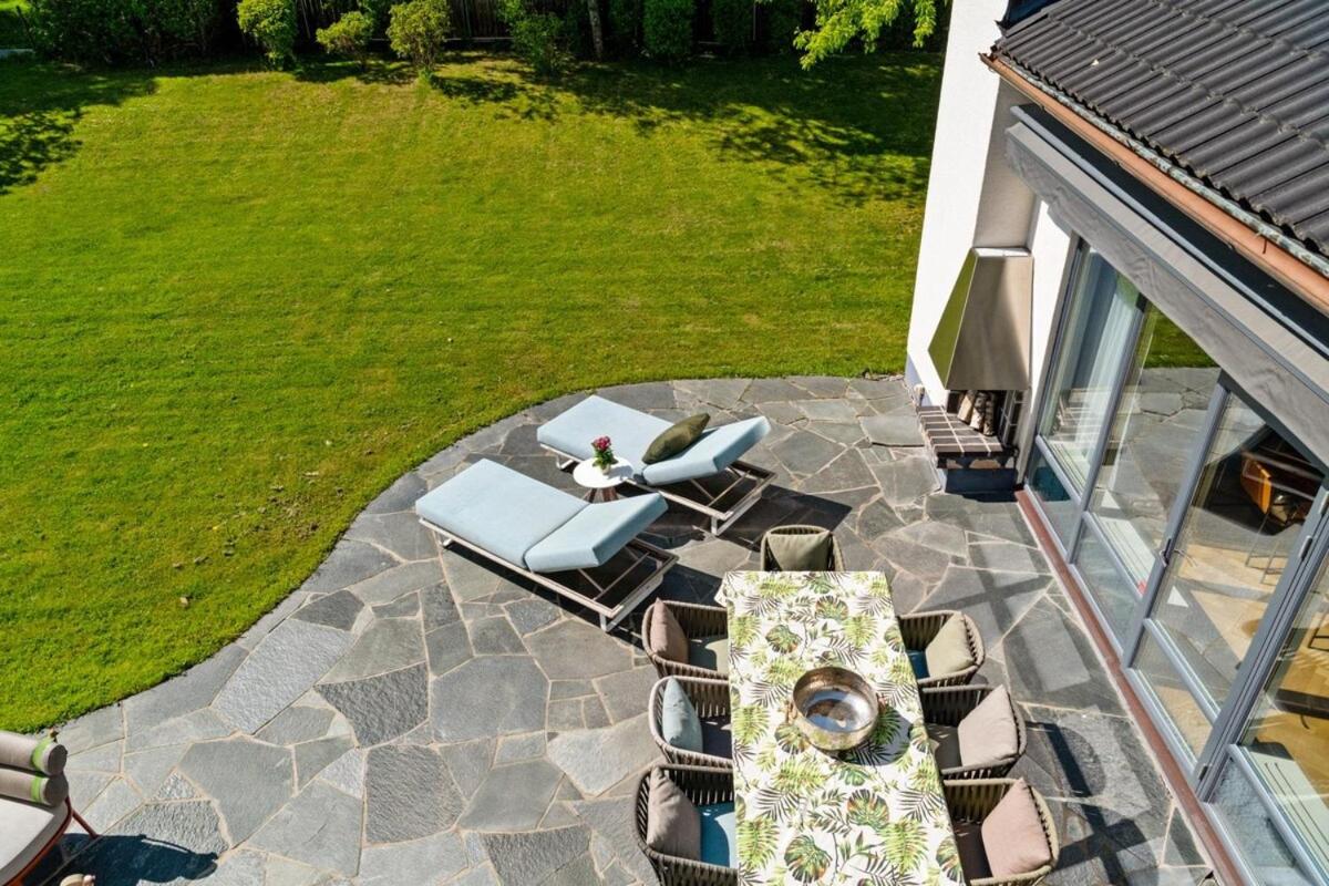 Luxurious family villa in a unique location