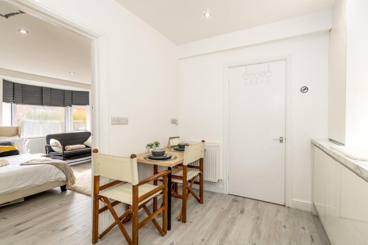 Luxury Long Stay with Free Parking