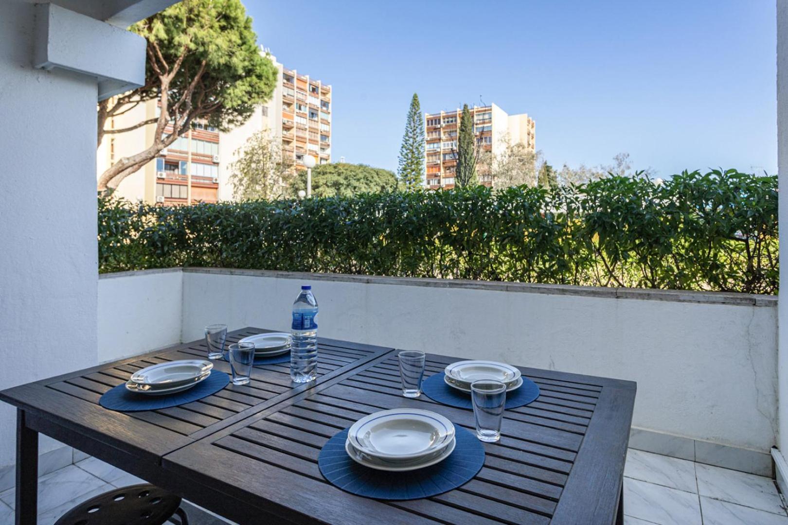 Aldeia do Mar Vilamoura, Pool Terrace, by Hopstays