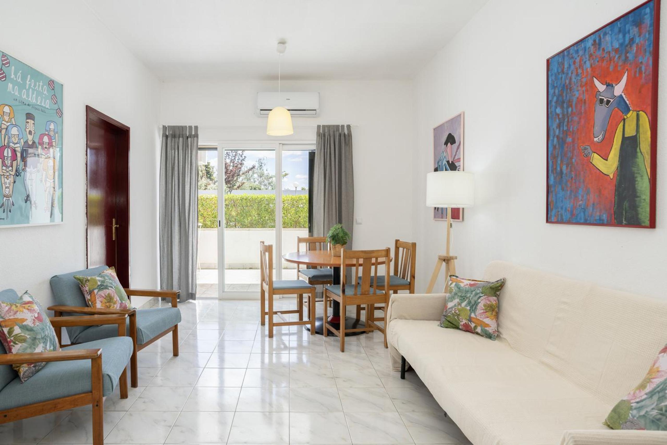 Aldeia do Mar Vilamoura, Pool Terrace, by Hopstays