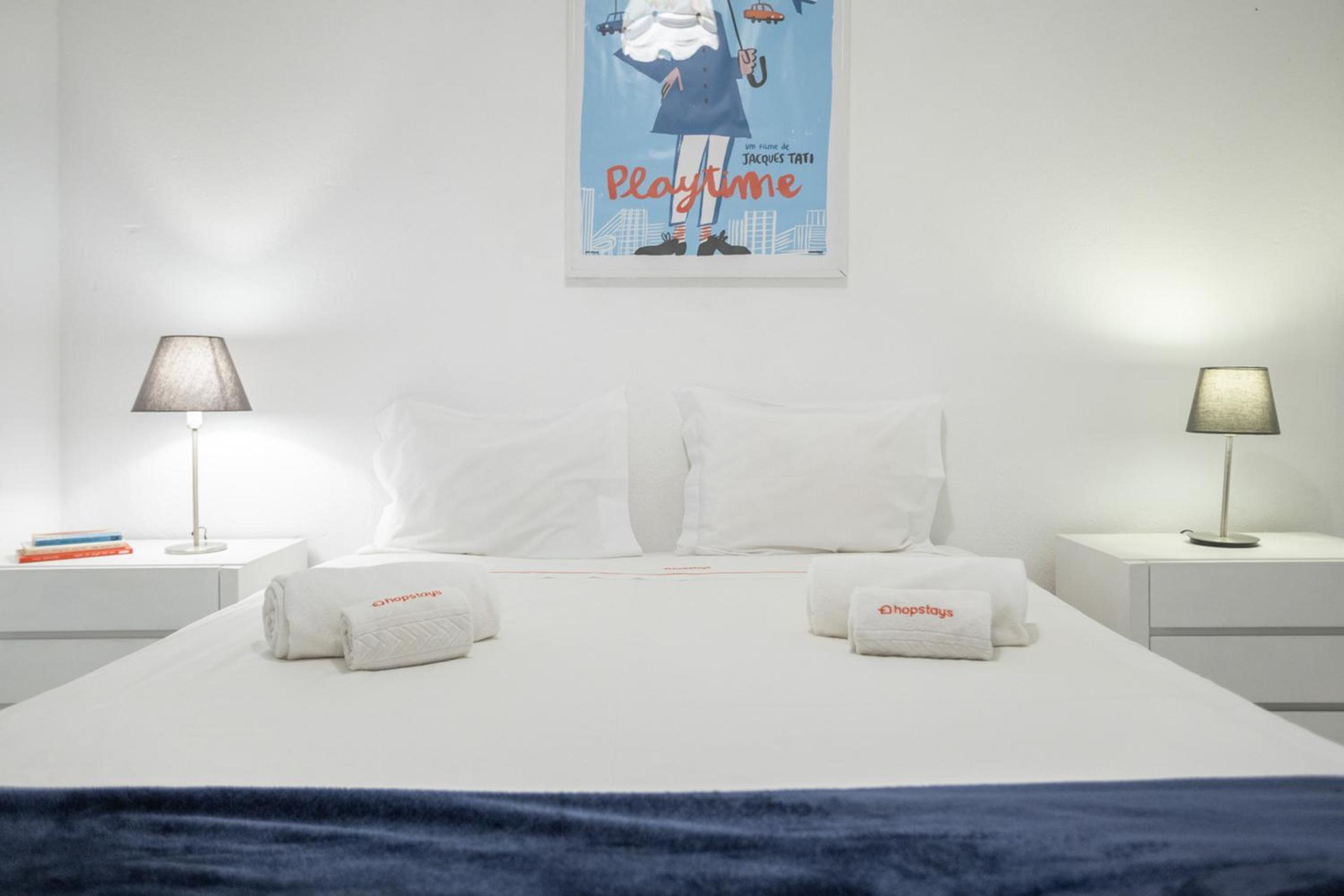 Aldeia do Mar Vilamoura, Pool Terrace, by Hopstays