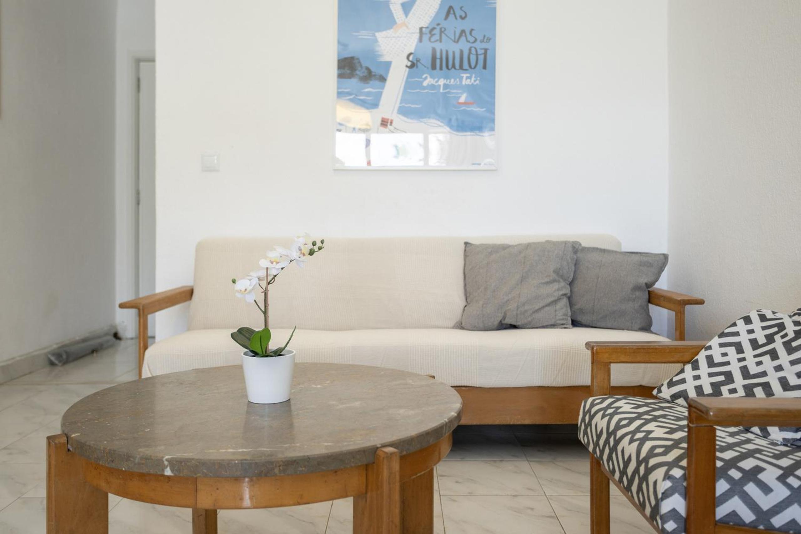 Aldeia do Mar Vilamoura, Pool Terrace, by Hopstays