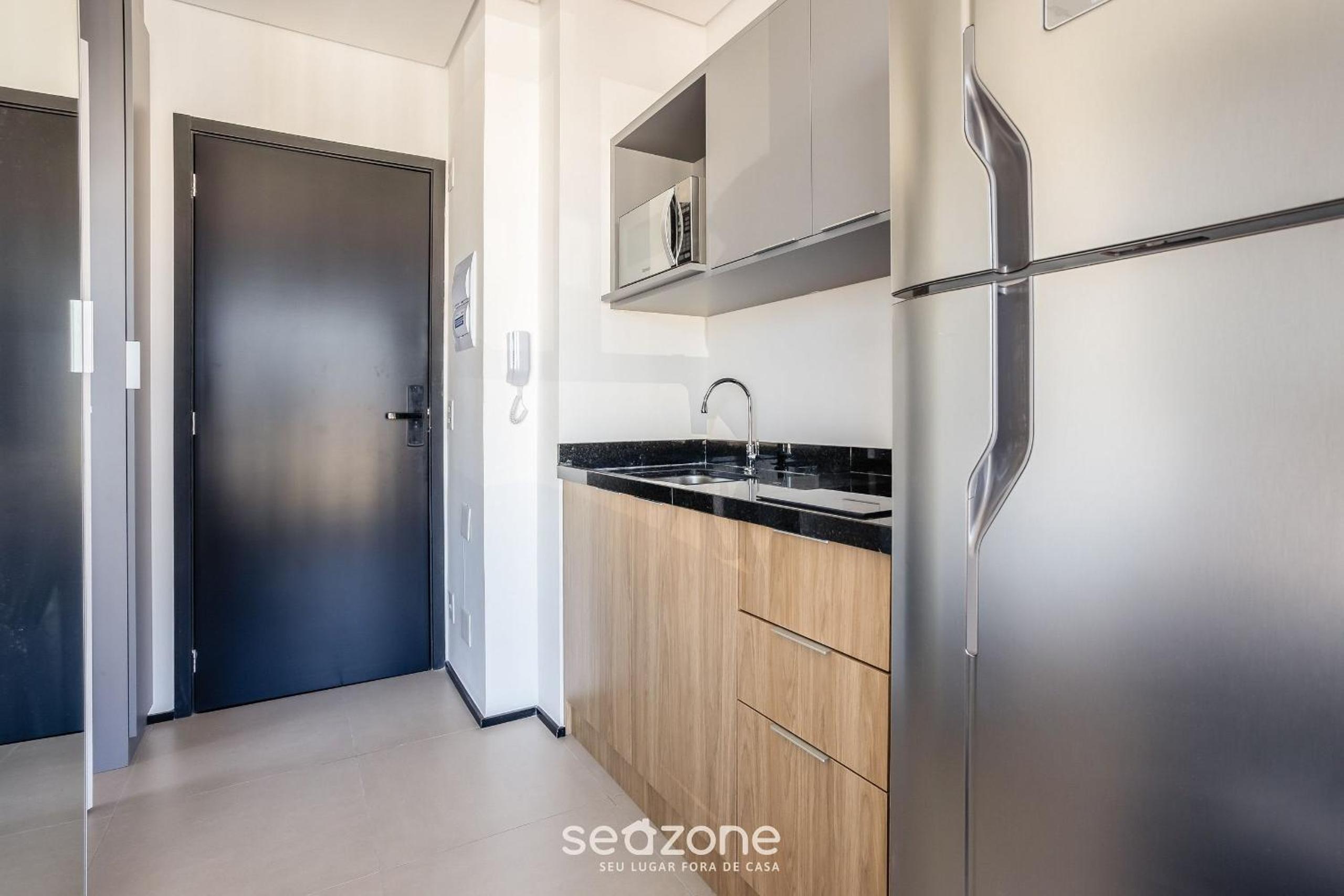 Studio w/ balcony and 290m from the subway OLN1702