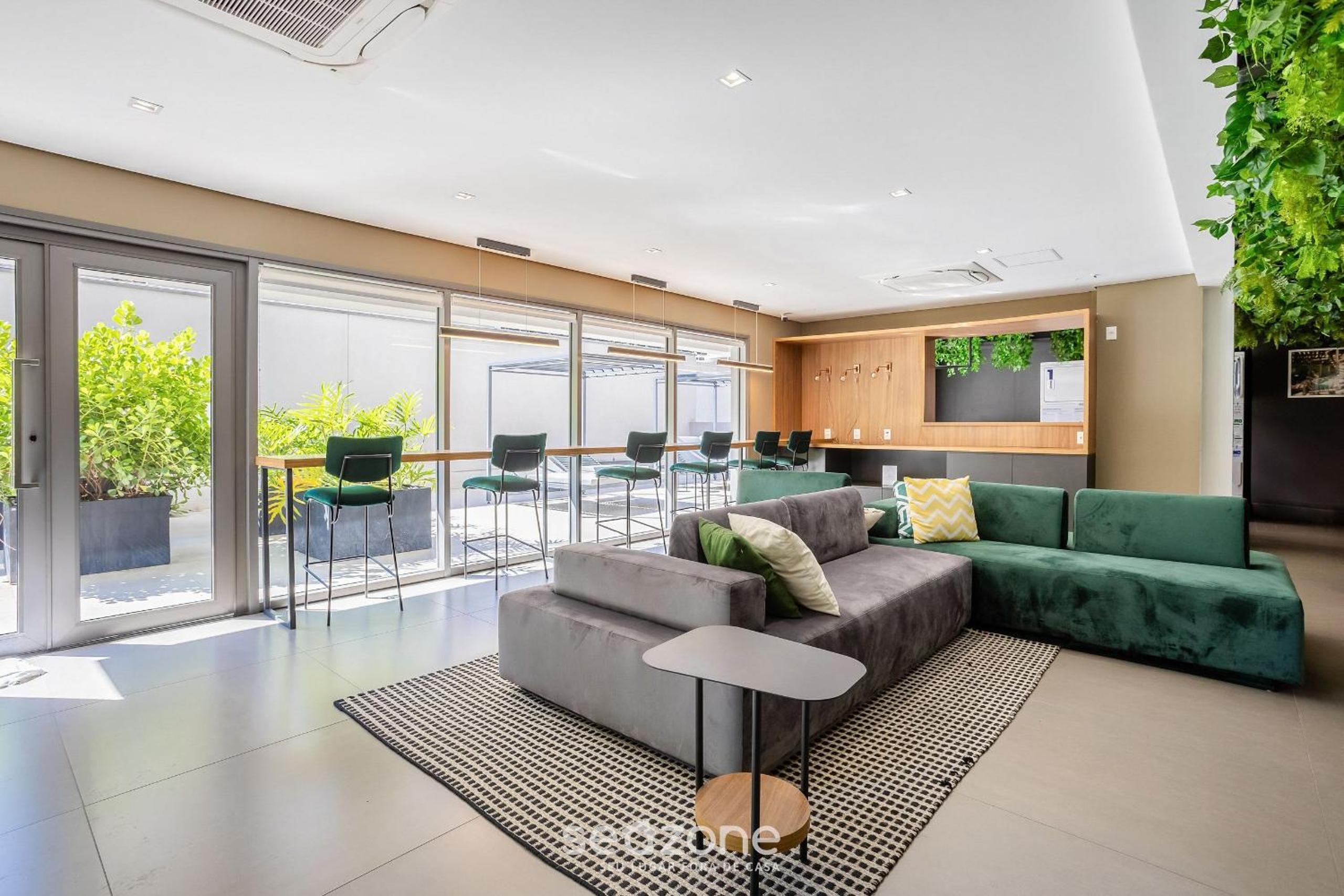 Studio w/ balcony and 290m from the subway OLN1702